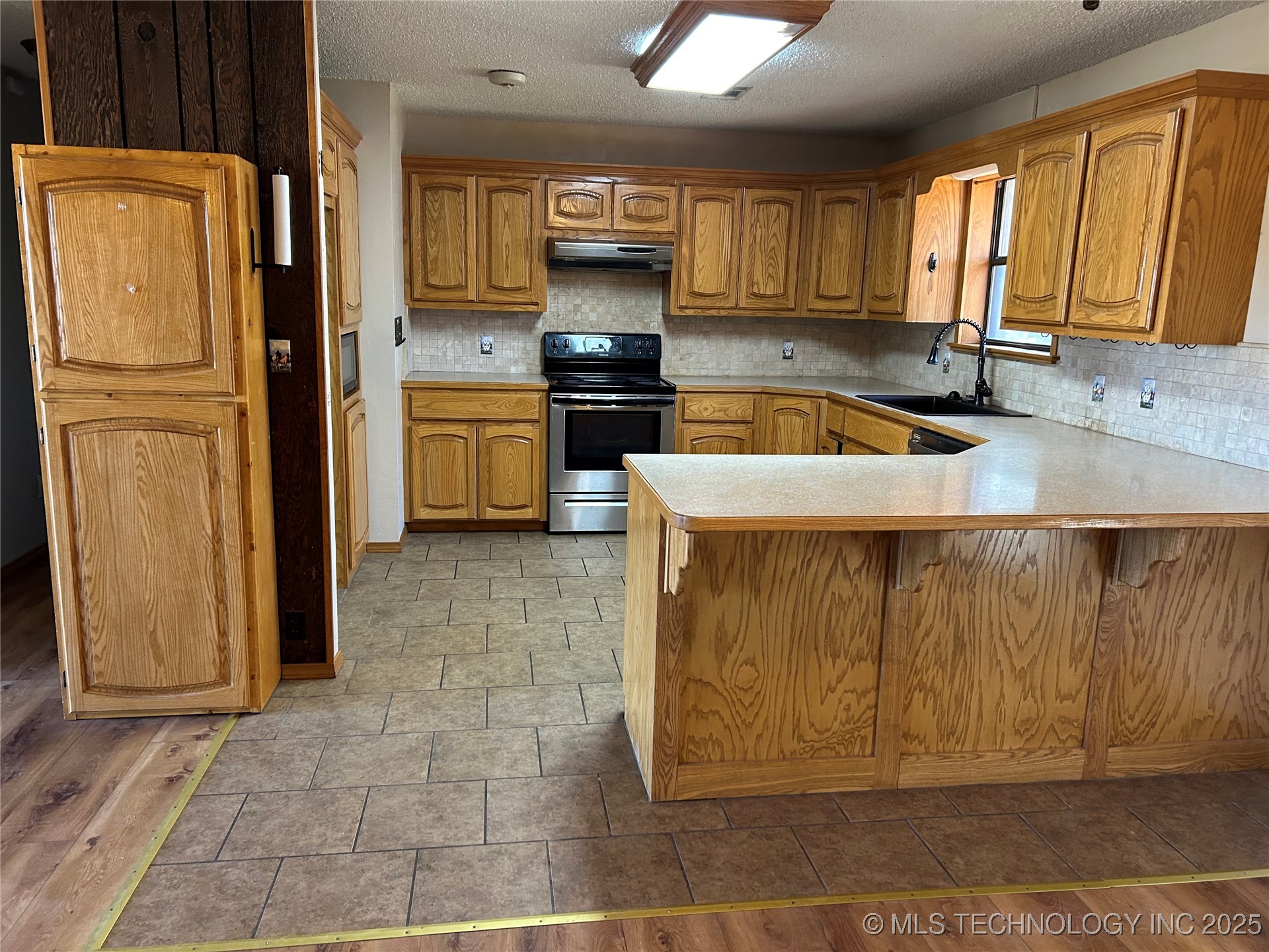 29046 E 1900 Road Property Photo 5