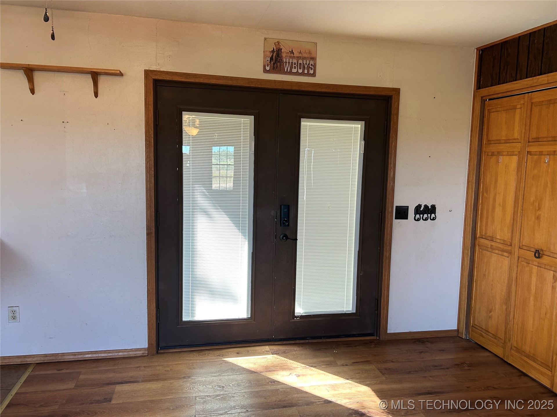 29046 E 1900 Road Property Photo 7