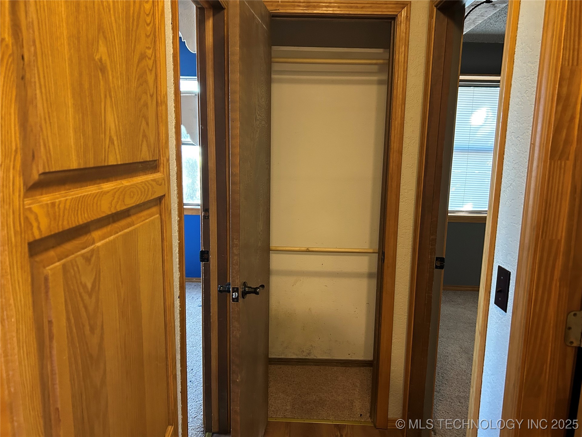 29046 E 1900 Road Property Photo 8