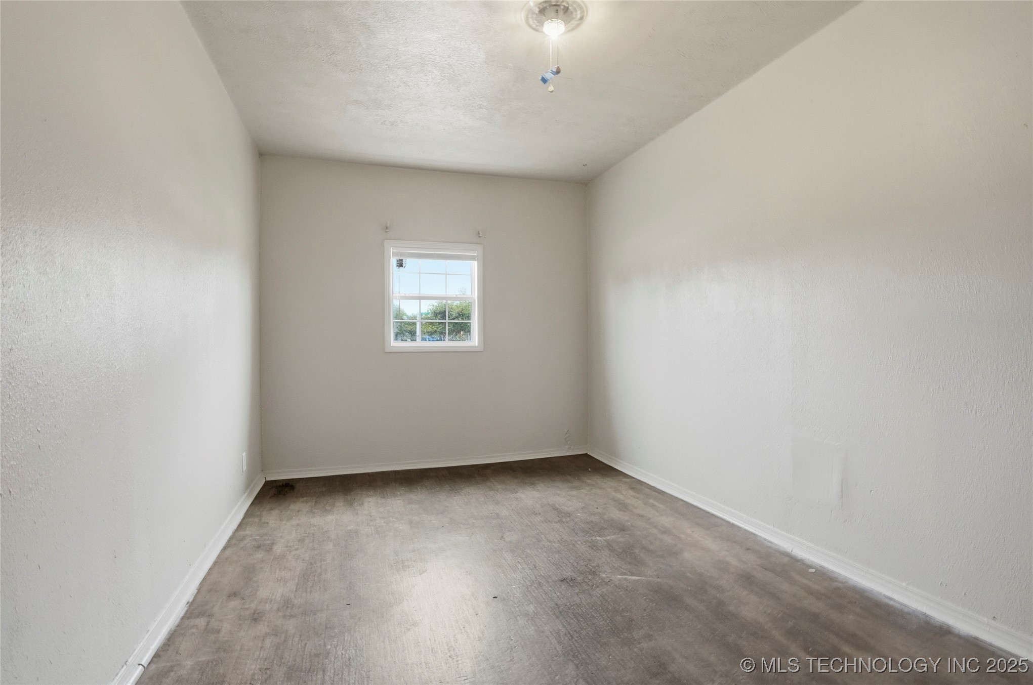 11502 E 37th Street Property Photo 22