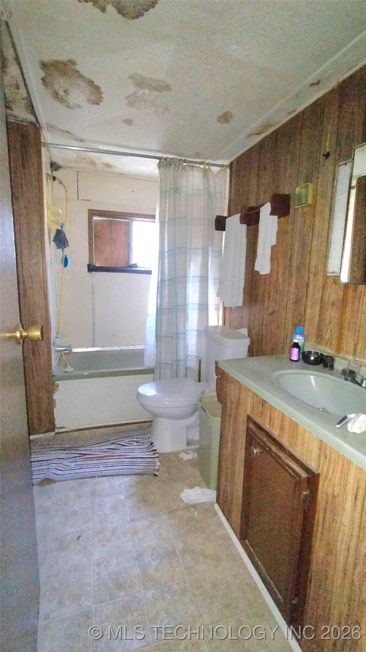 19324 W Dojaro Property Photo 17