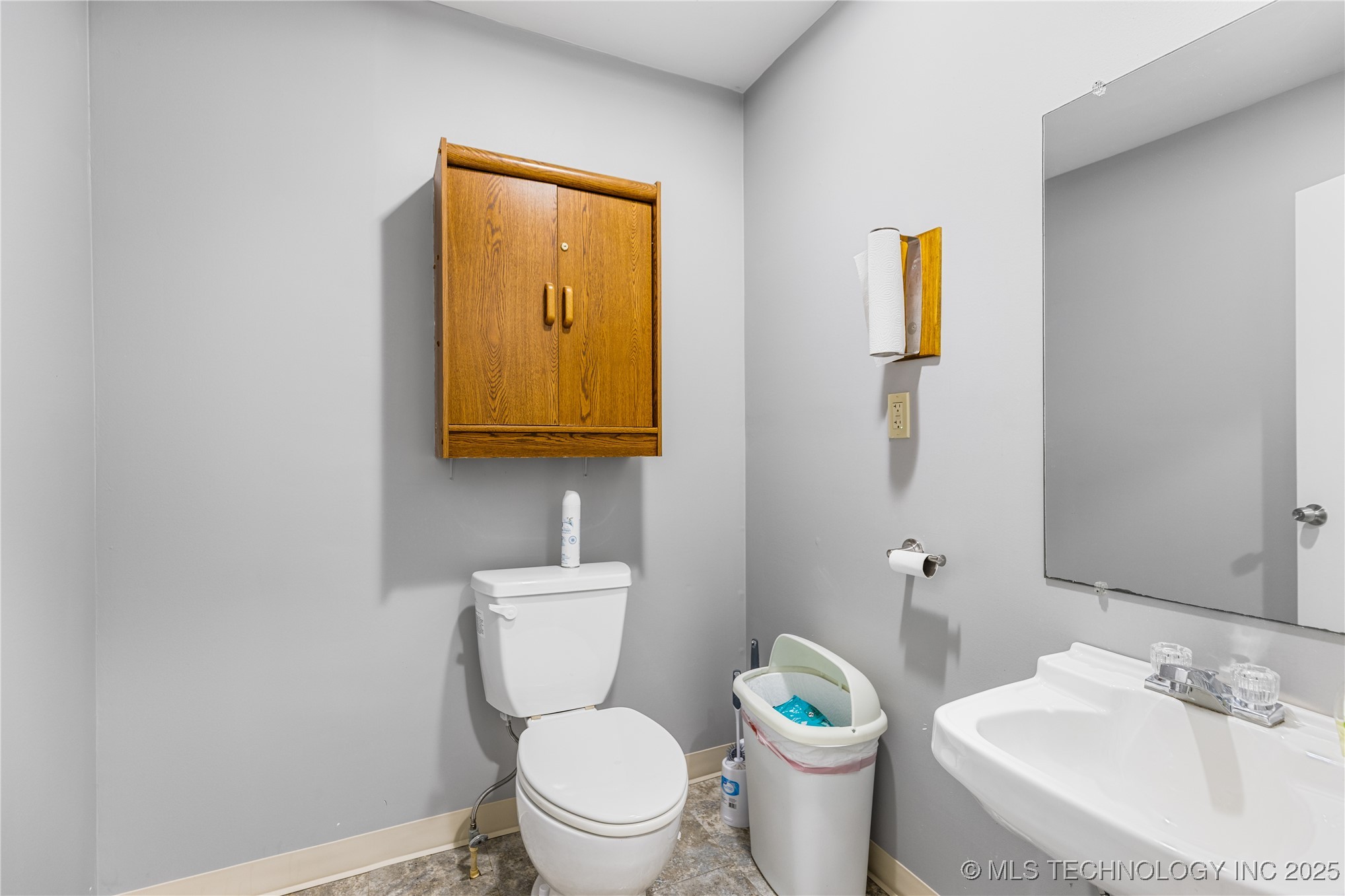 12229 S 49th West West Avenue Property Photo 13