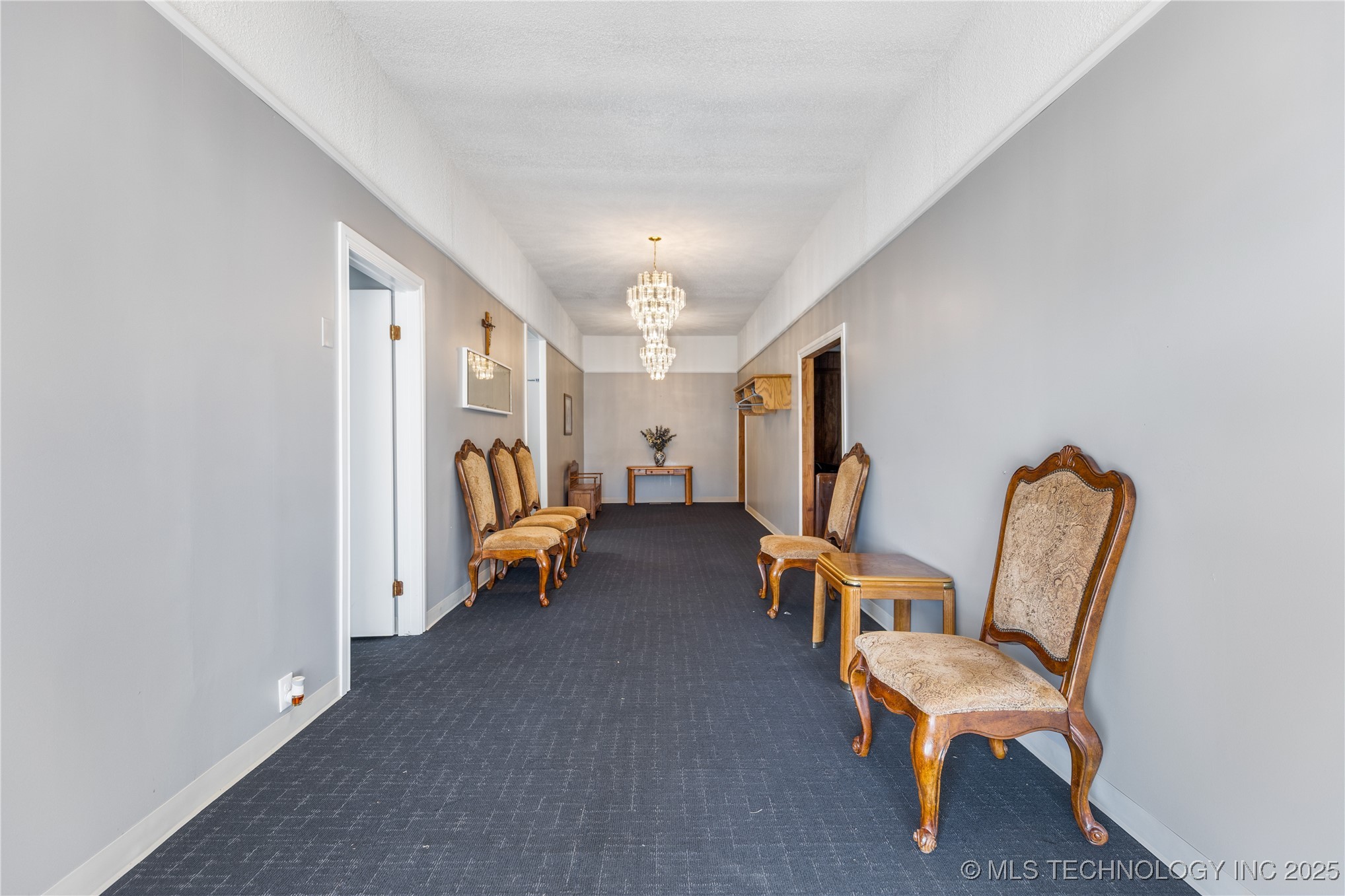 12229 S 49th West West Avenue Property Photo 15