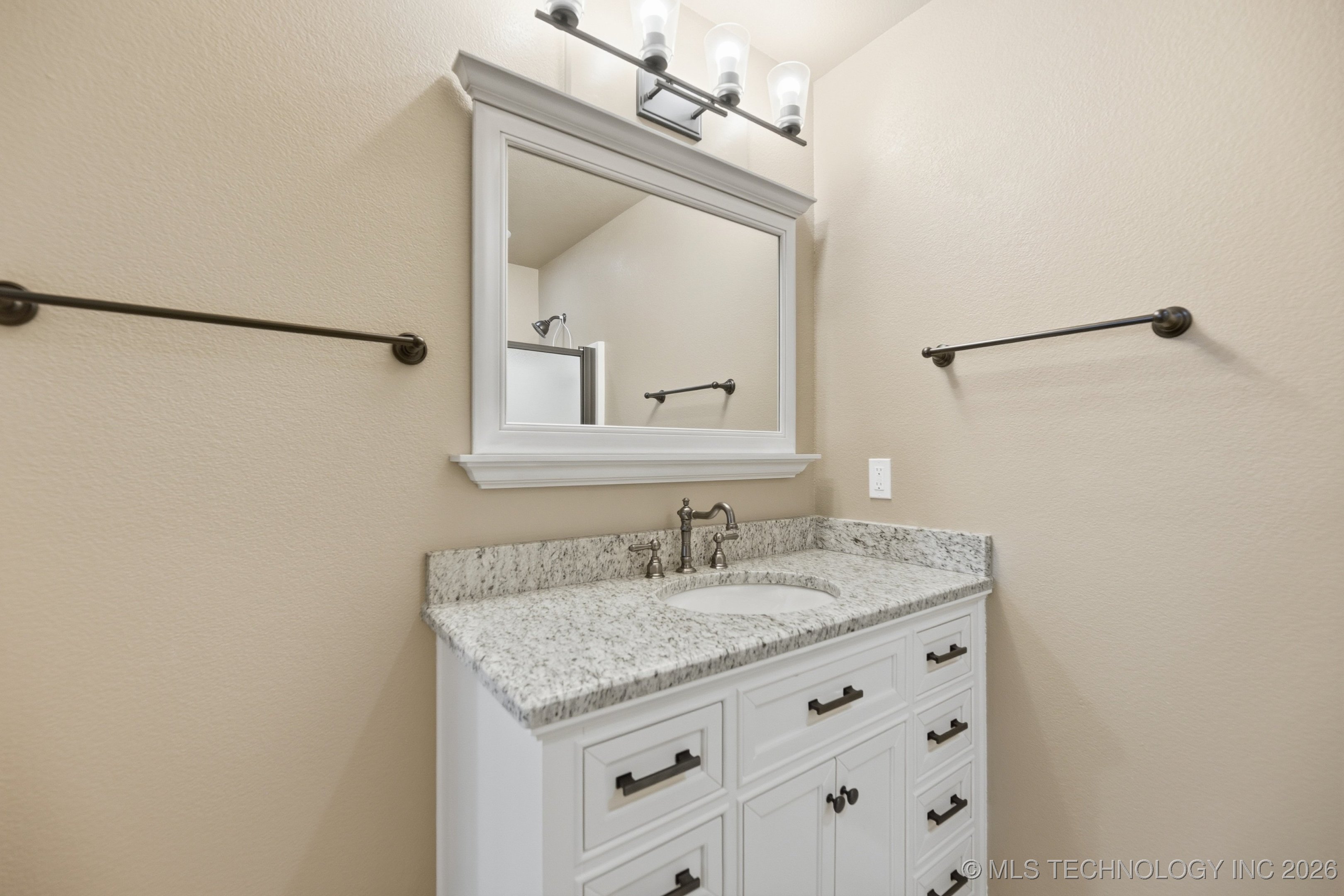 2513 N 16th Street Property Photo 35