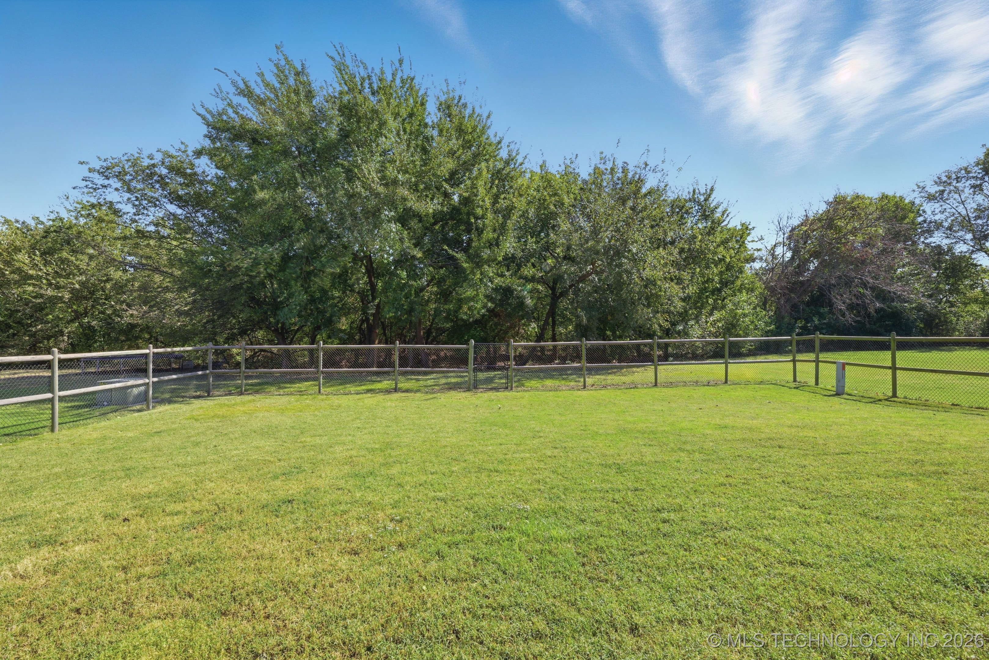 2513 N 16th Street Property Photo 38