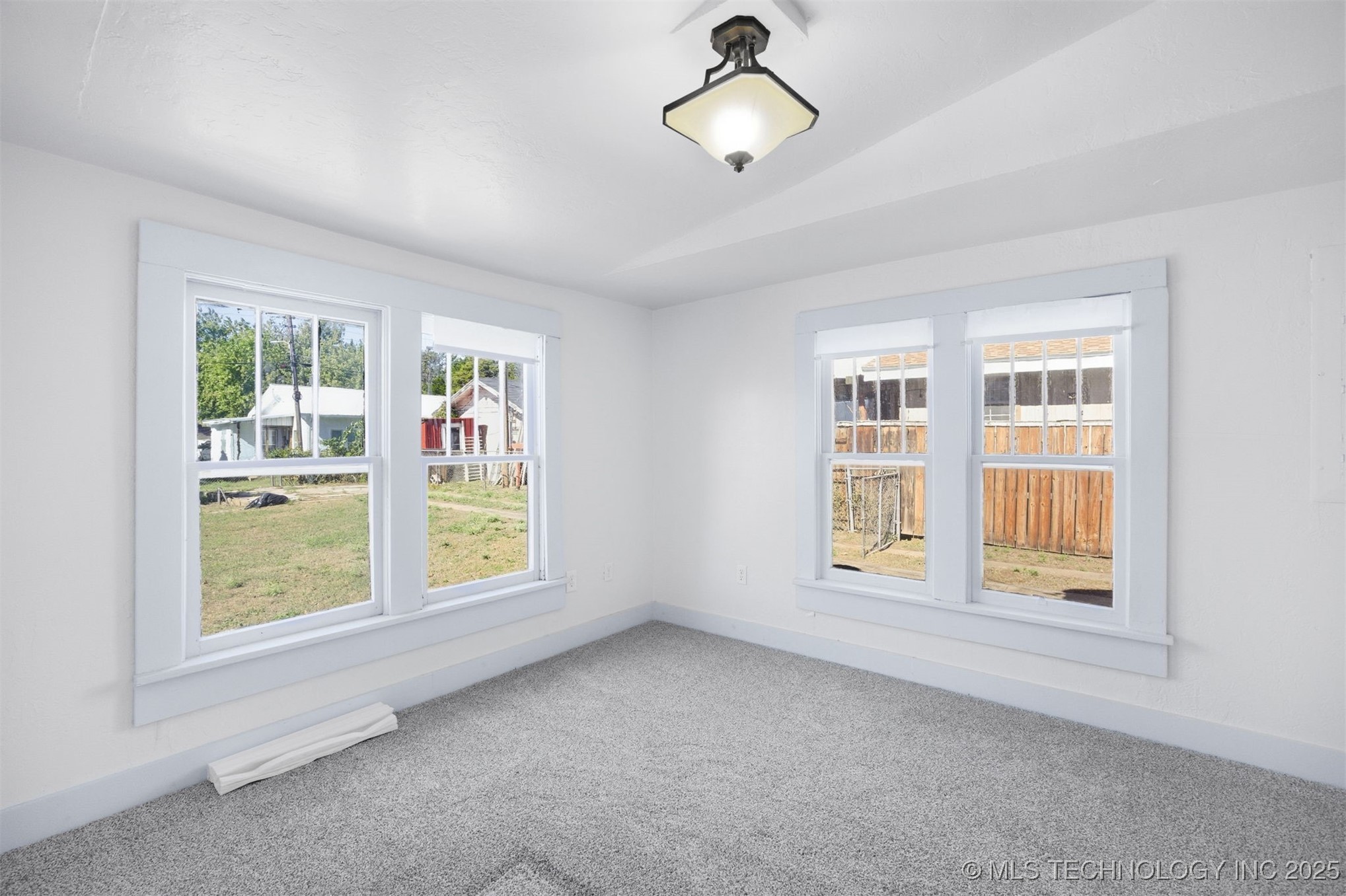 411 S 5th Street Property Photo 14