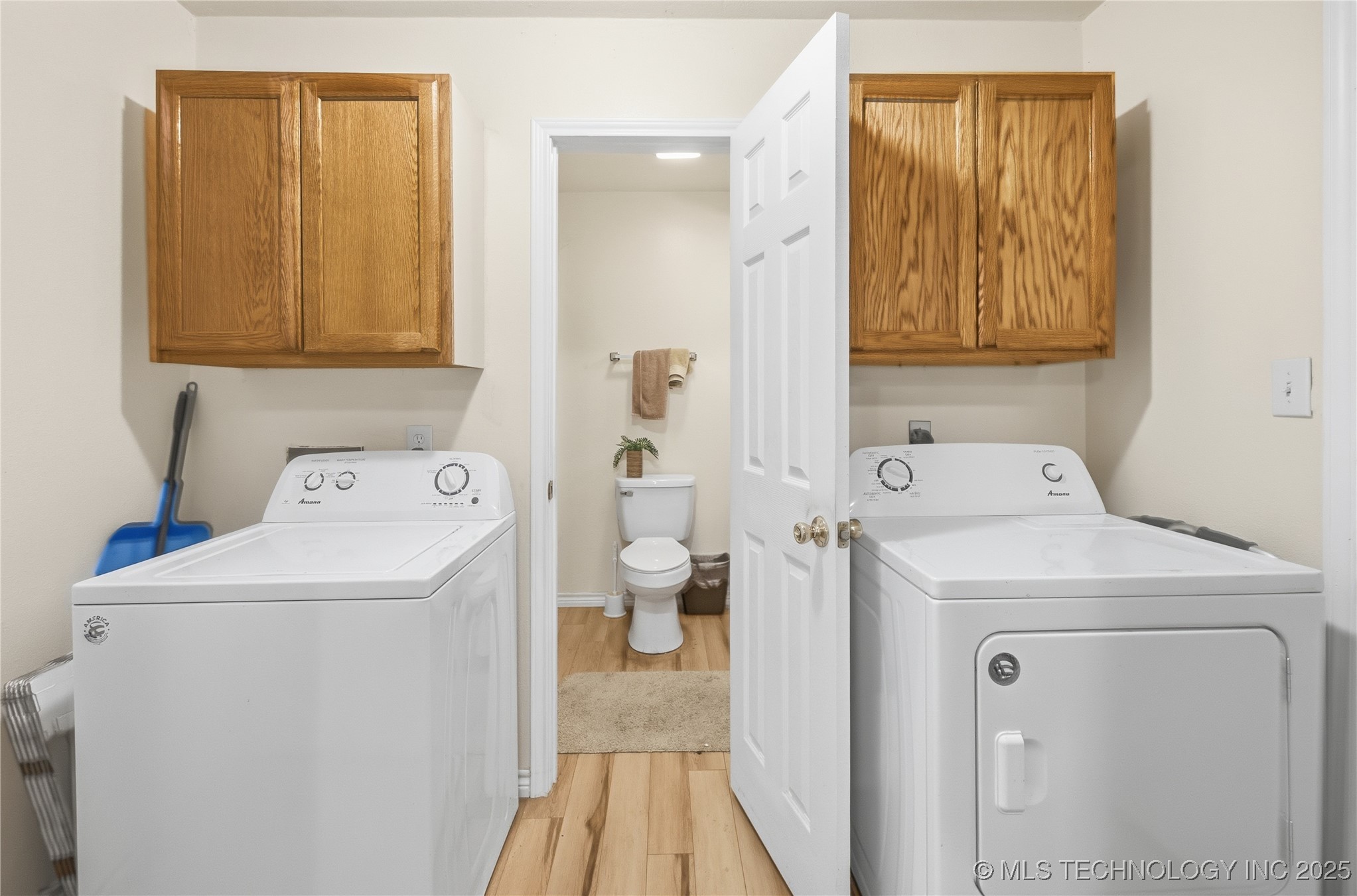 1506 N Bowden Place Property Photo 21