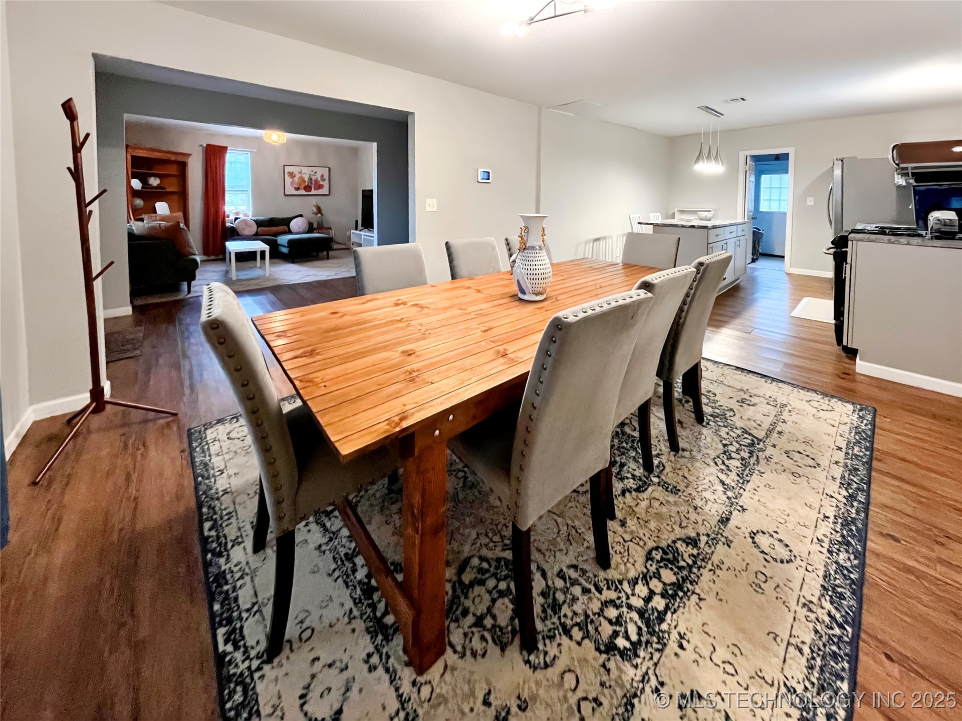 207 W Choctaw Street Property Photo 4