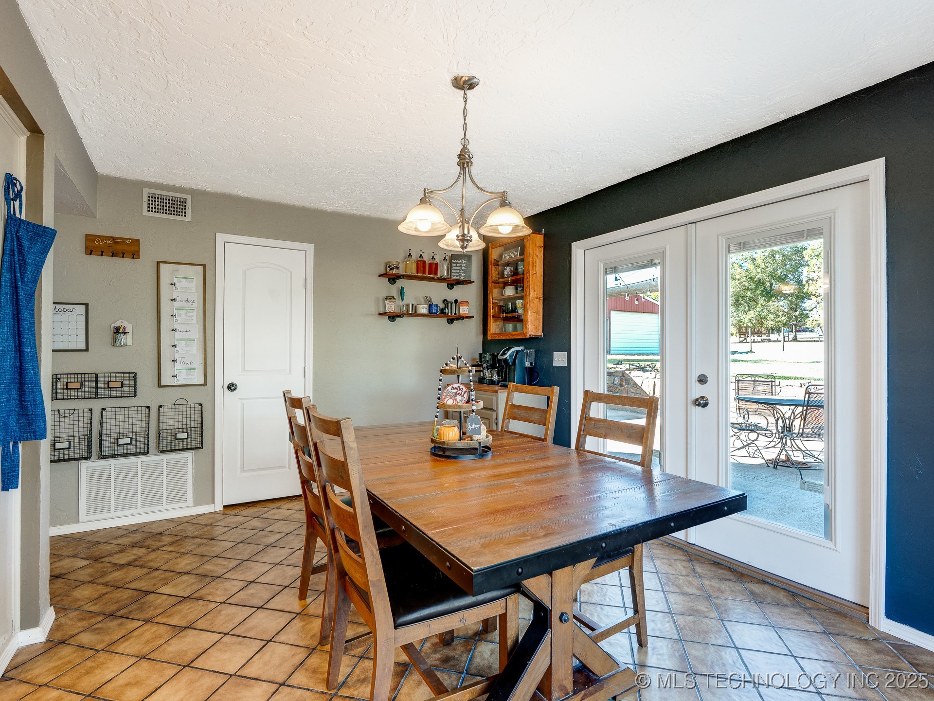 14967 County Road 3590 Property Photo 6