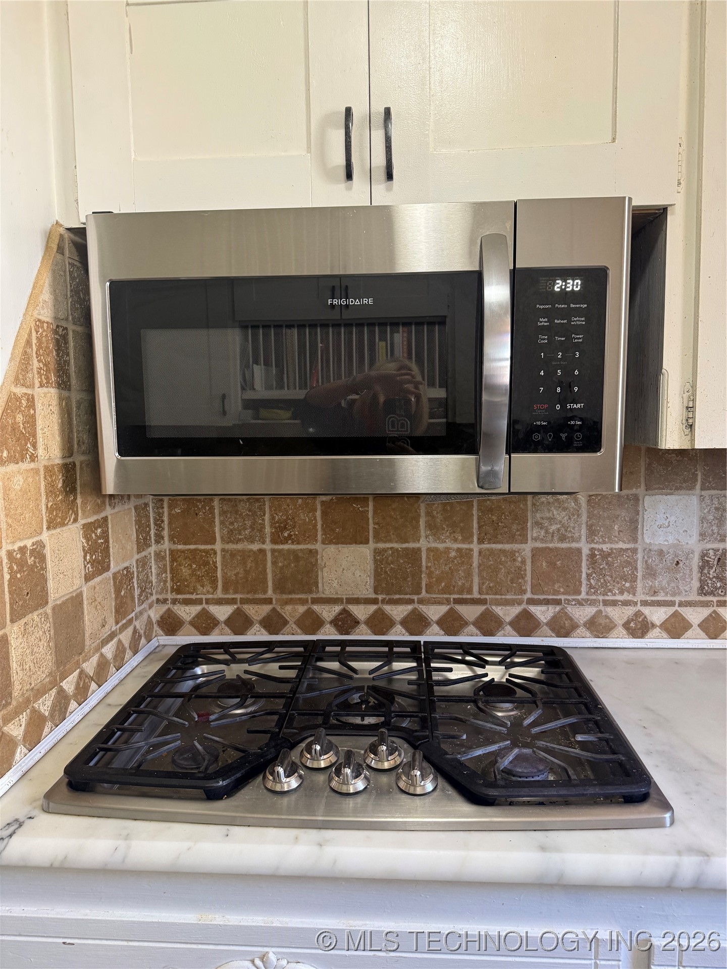 2504 Margaret Lynn Lane Property Photo 4