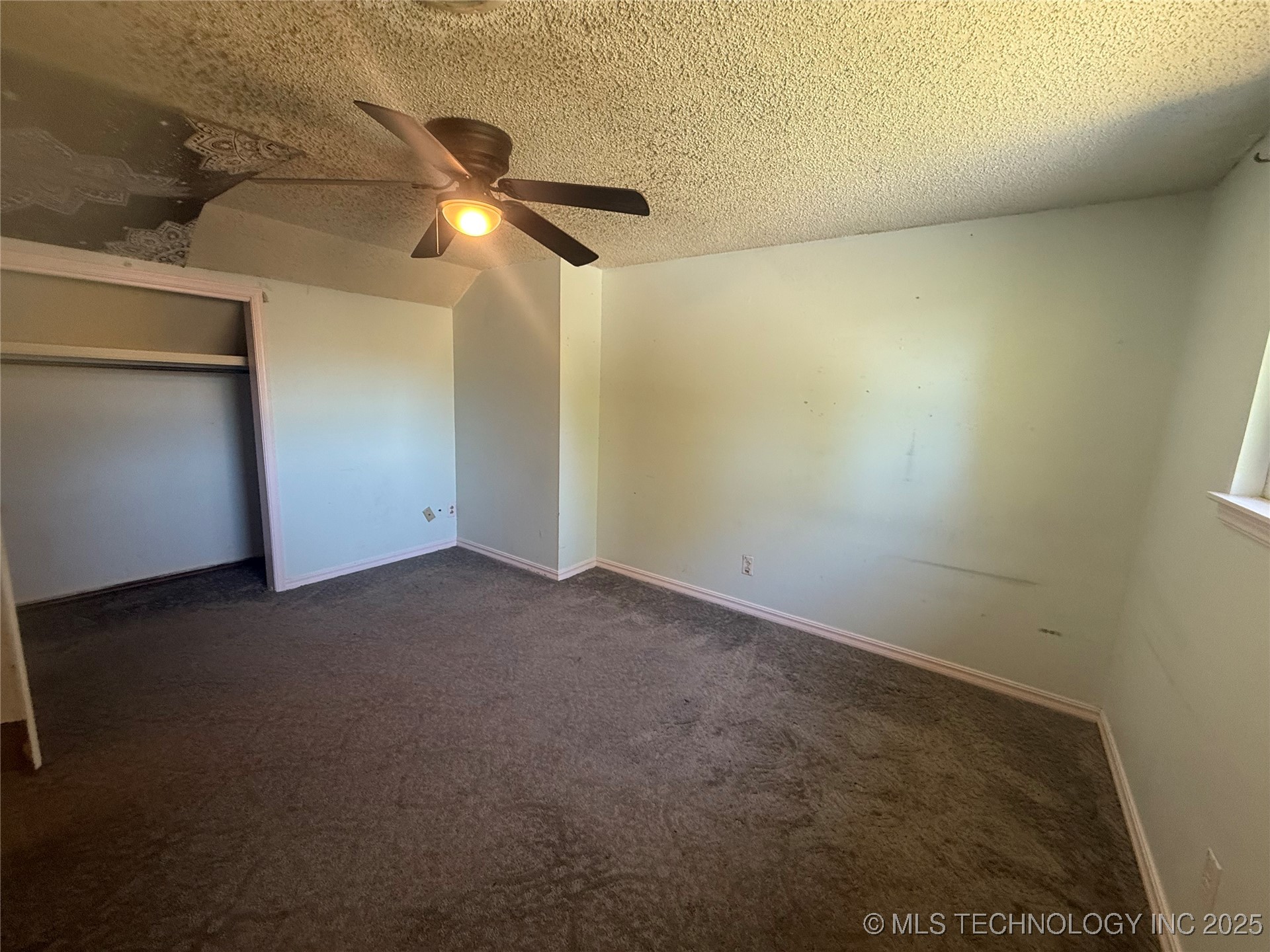 2504 Margaret Lynn Lane Property Photo 30