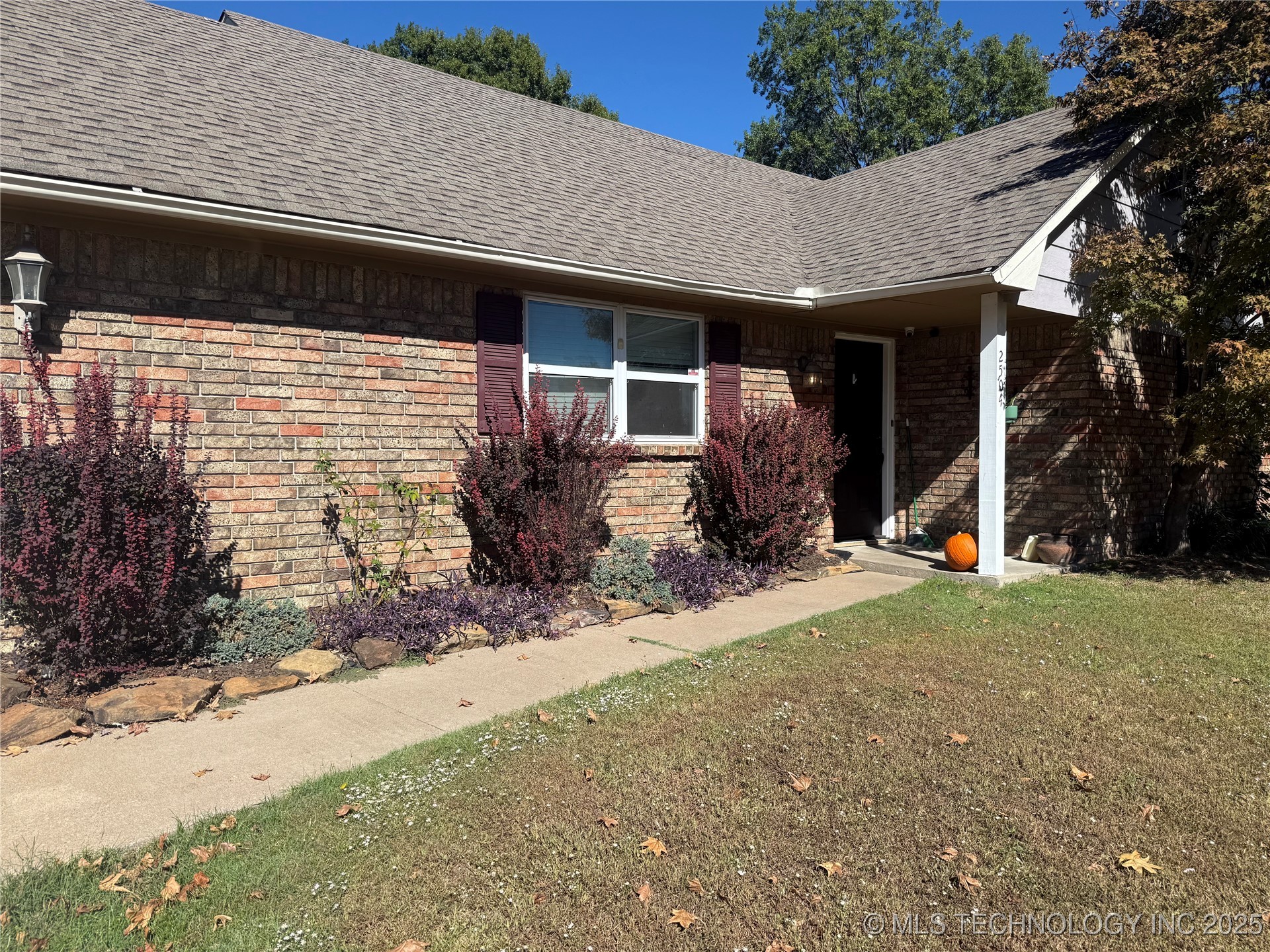 2504 Margaret Lynn Lane Property Photo 36