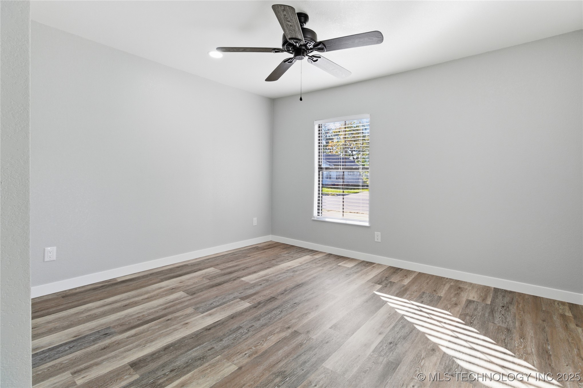 724 N 7th Property Photo 8