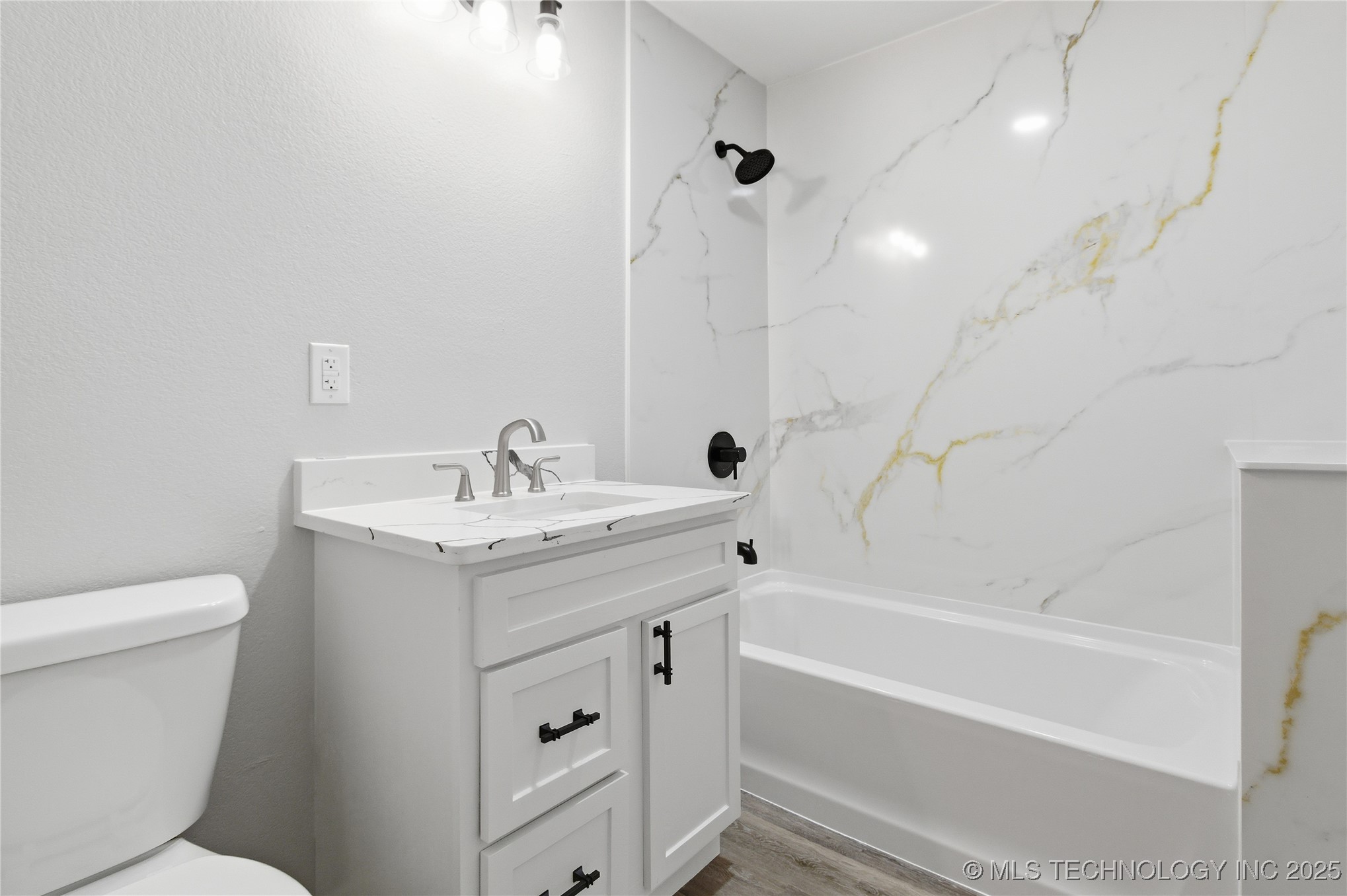 724 N 7th Property Photo 10