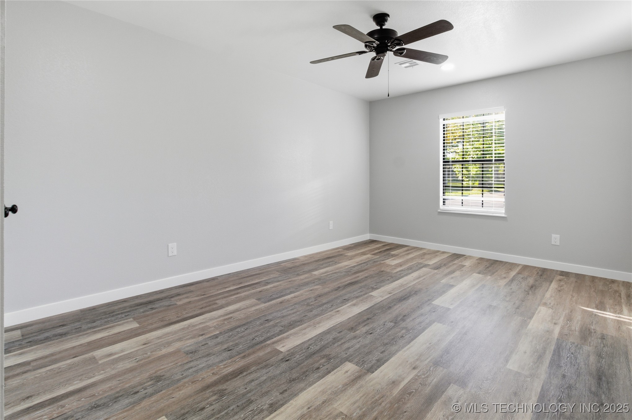 724 N 7th Property Photo 12