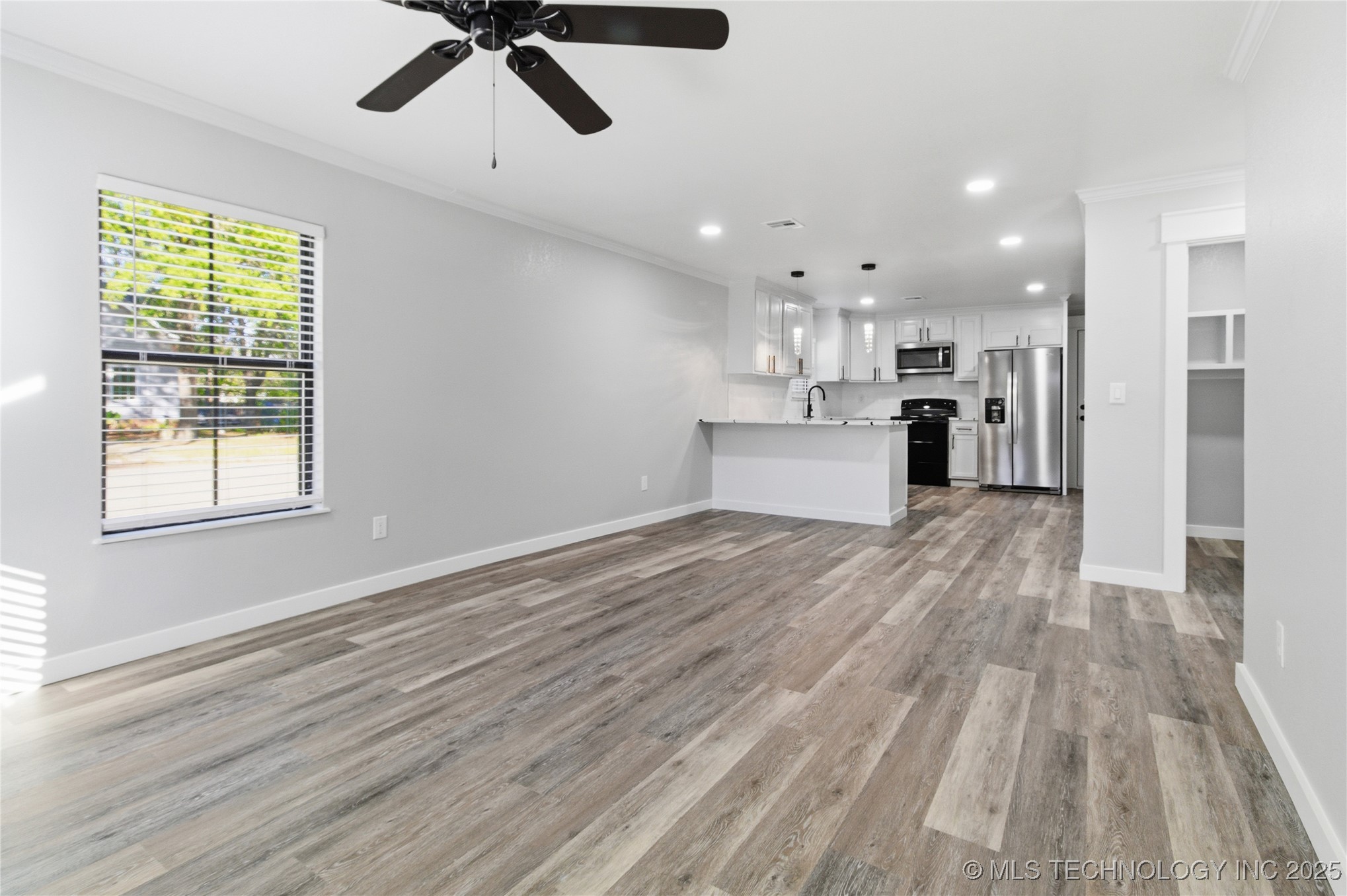 724 N 7th Property Photo 14