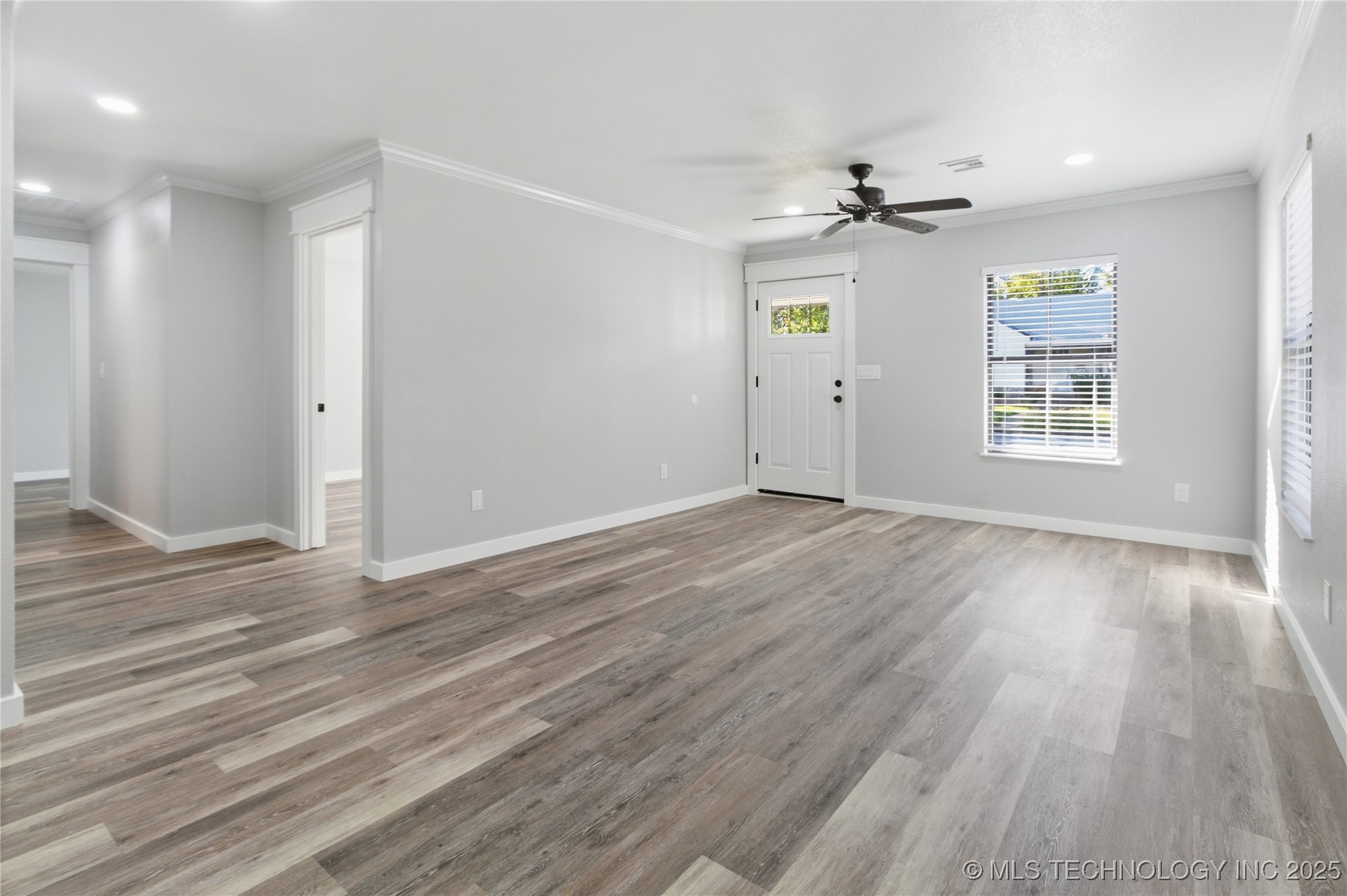 724 N 7th Property Photo 16