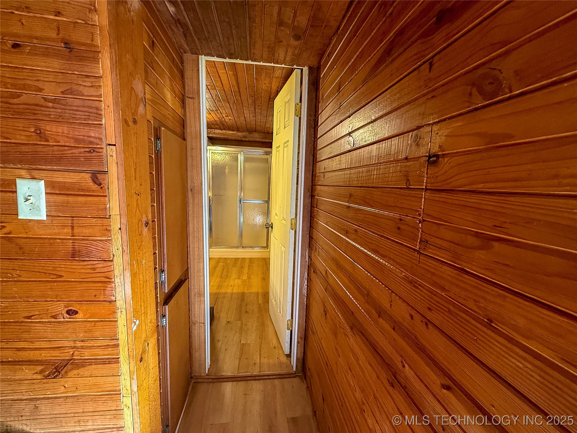 382 Seminole Road Property Photo 17