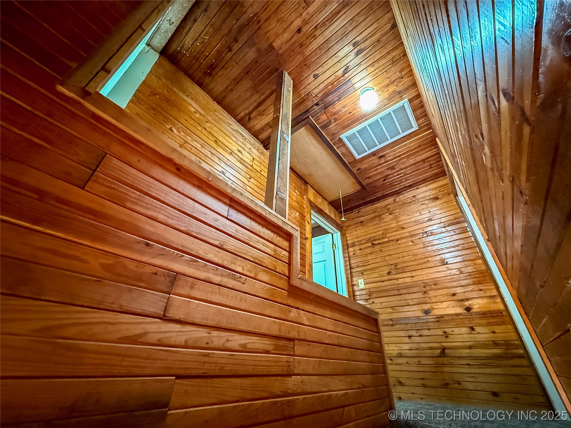 382 Seminole Road Property Photo 18