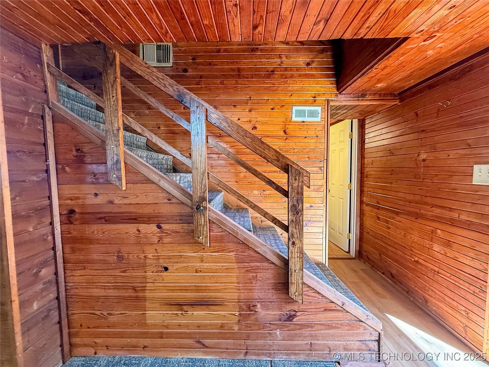 382 Seminole Road Property Photo 19