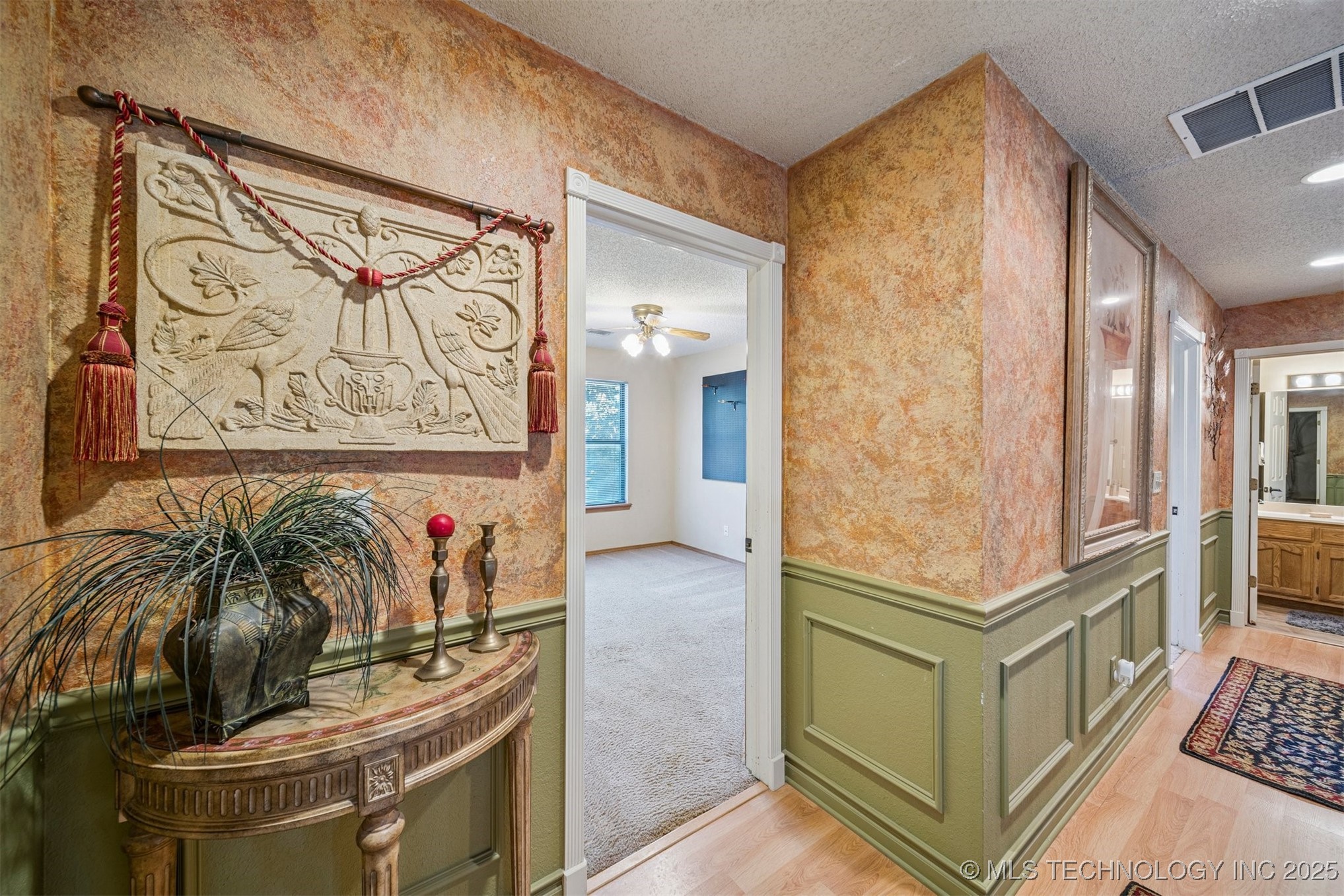 11907 S 266th East Avenue Property Photo 24