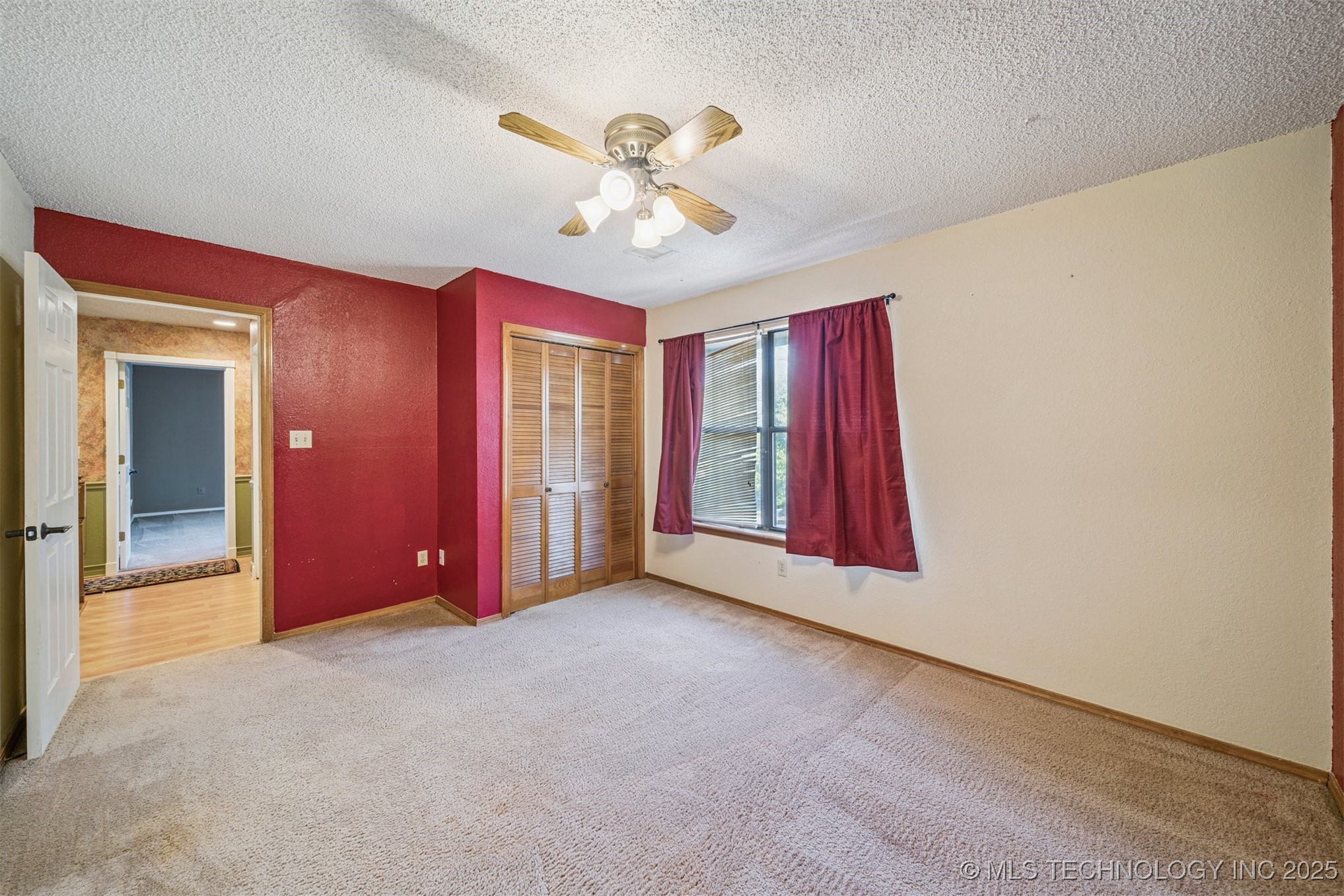 11907 S 266th East Avenue Property Photo 29