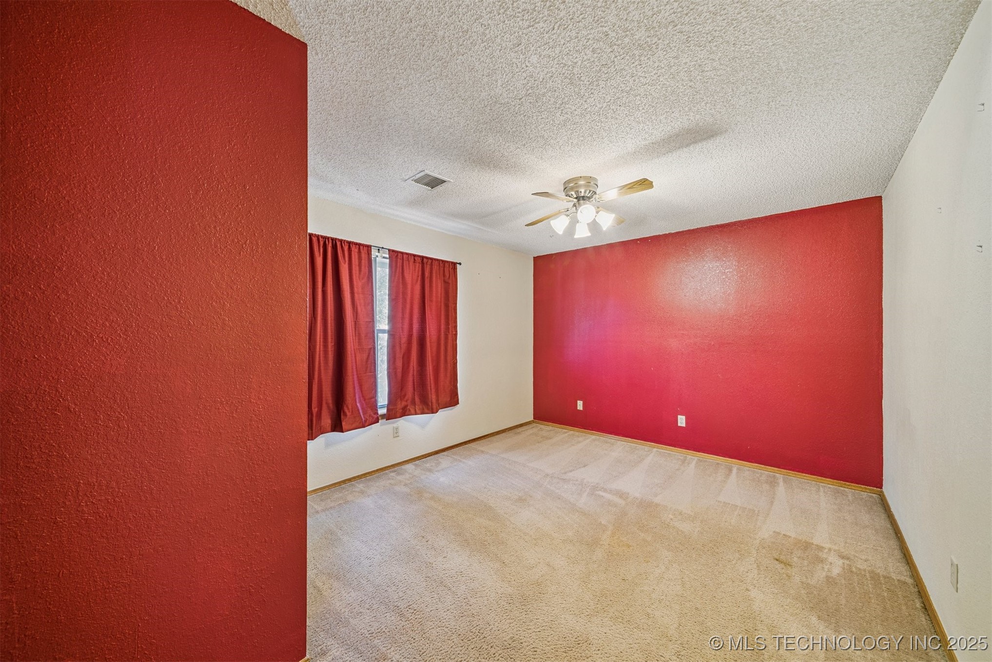 11907 S 266th East Avenue Property Photo 30