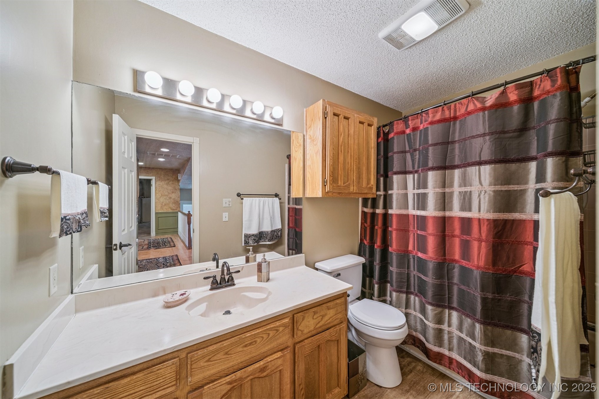 11907 S 266th East Avenue Property Photo 31