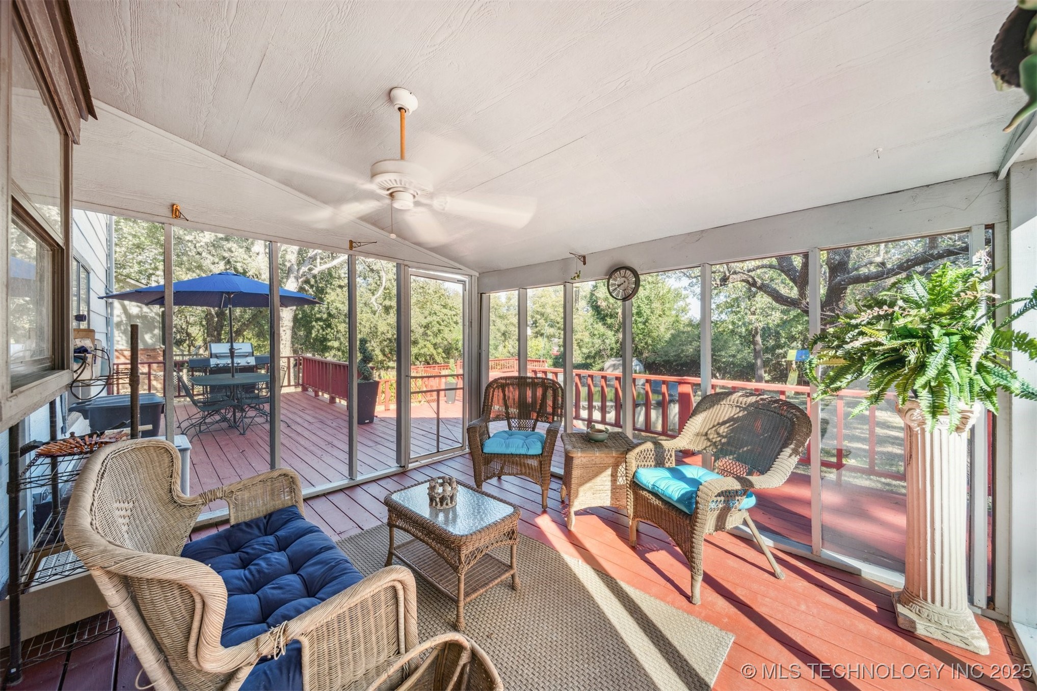 11907 S 266th East Avenue Property Photo 32