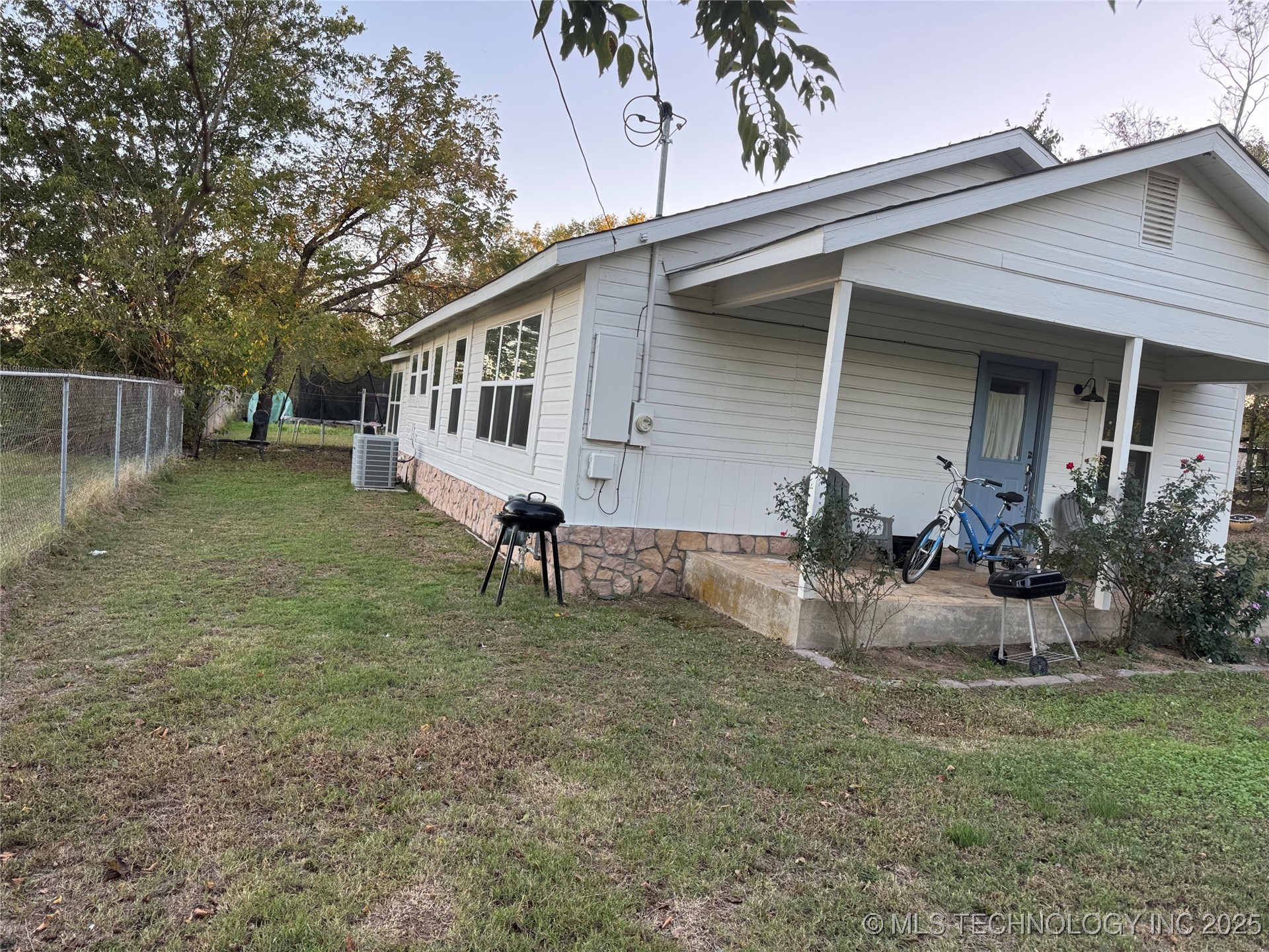 1120 Springdale Road Property Photo 2