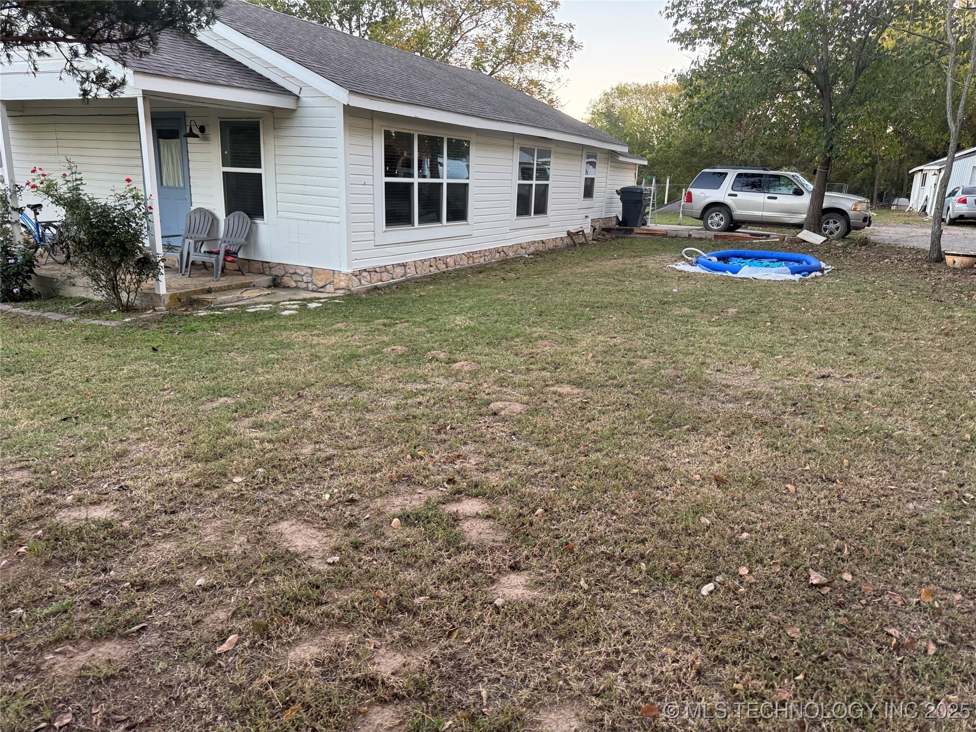 1120 Springdale Road Property Photo 3