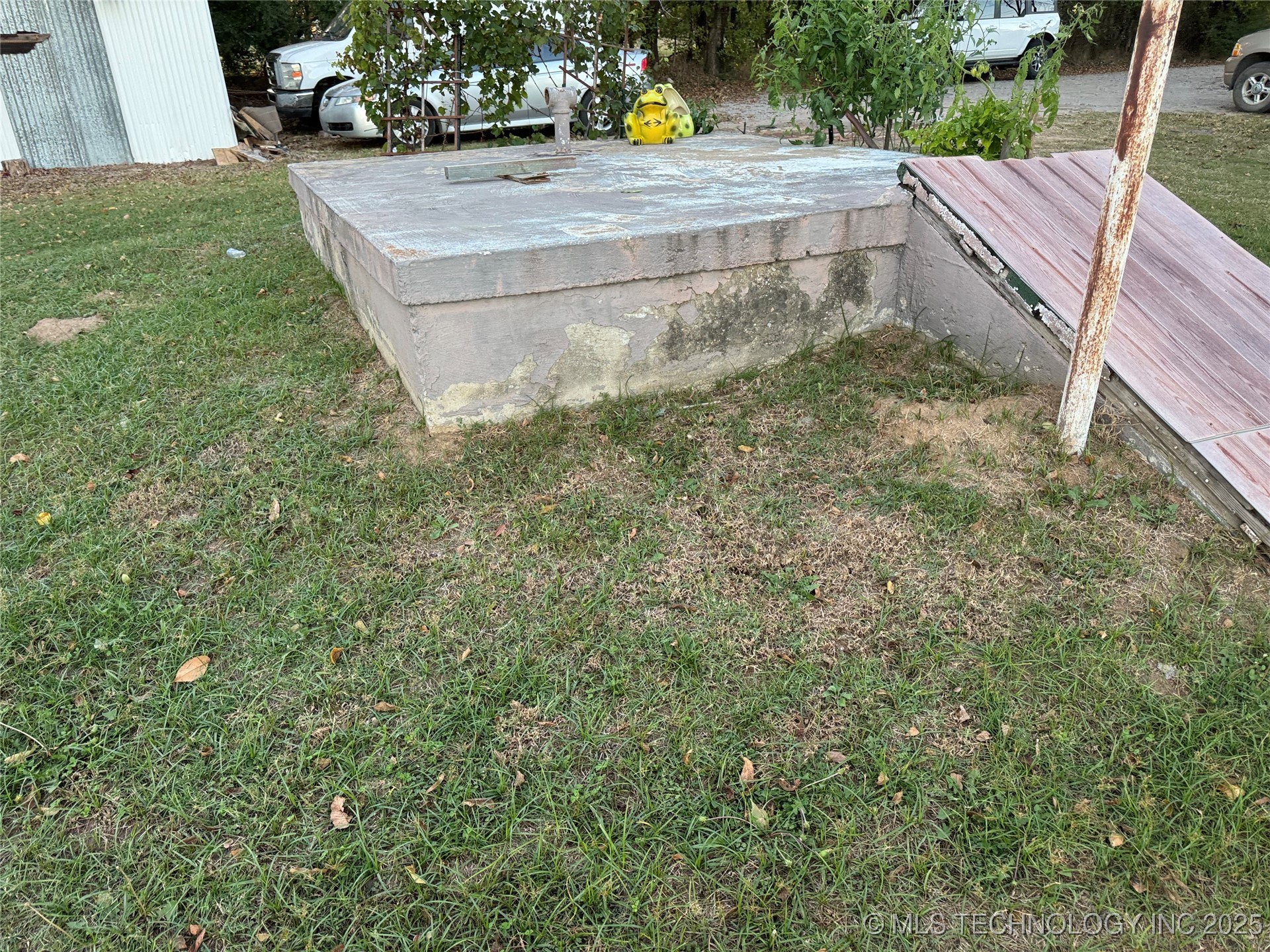 1120 Springdale Road Property Photo 6