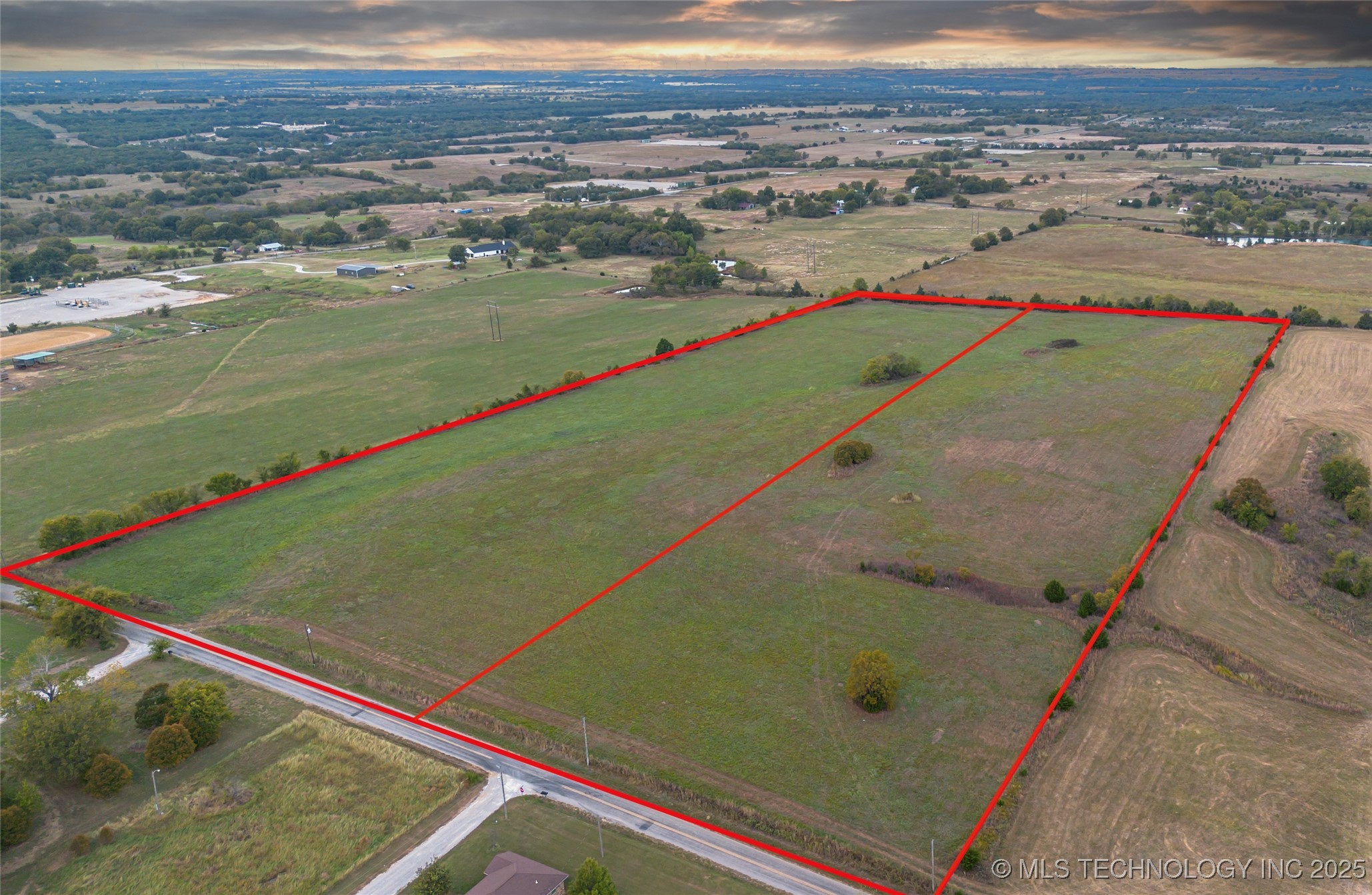 586 Grassland Road Property Photo 2