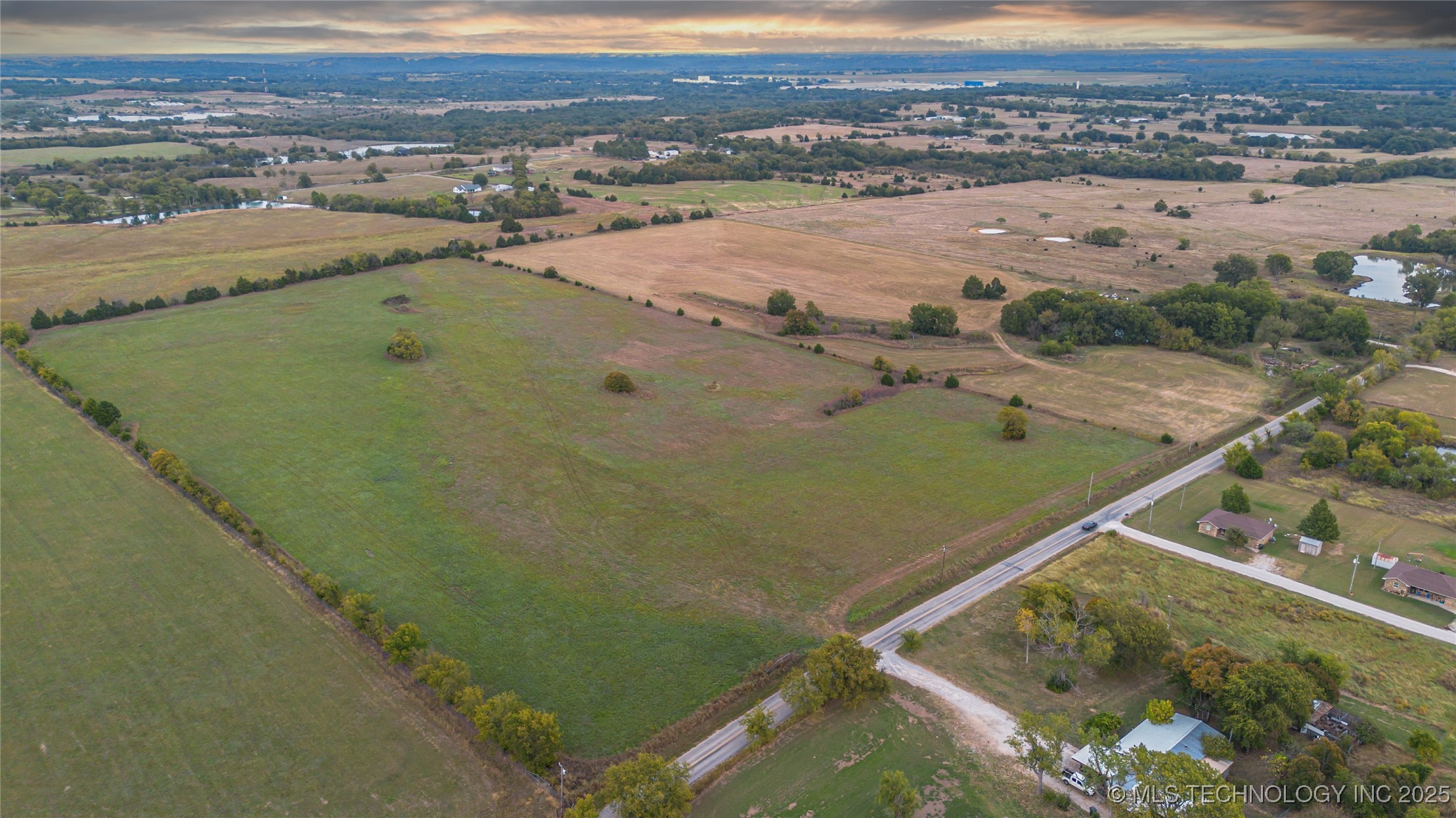 Grassland Road Property Photo 5