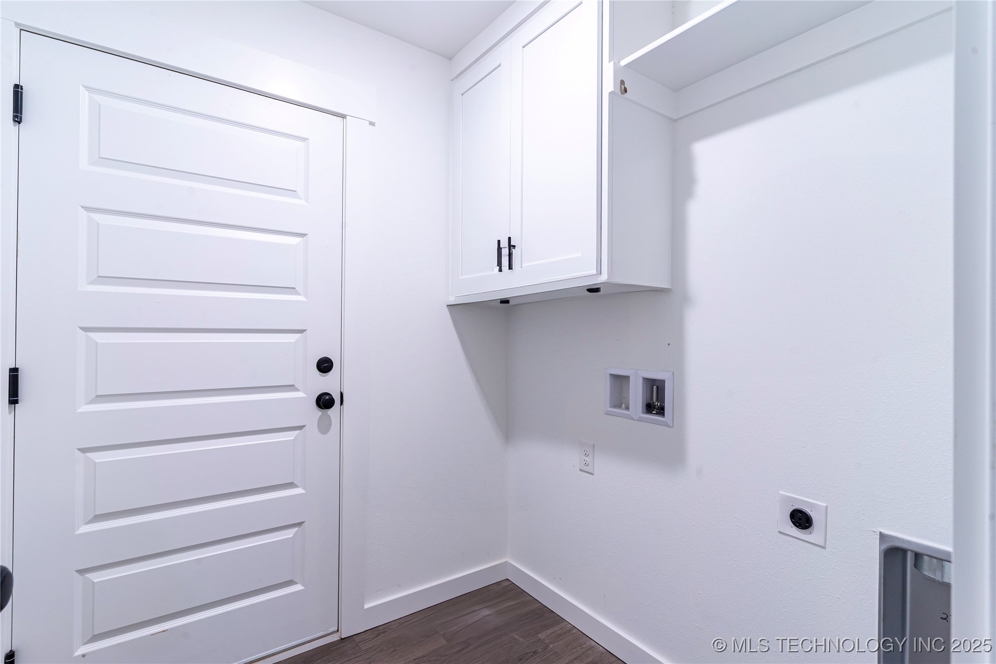 10920 S 271st East Avenue Property Photo 15