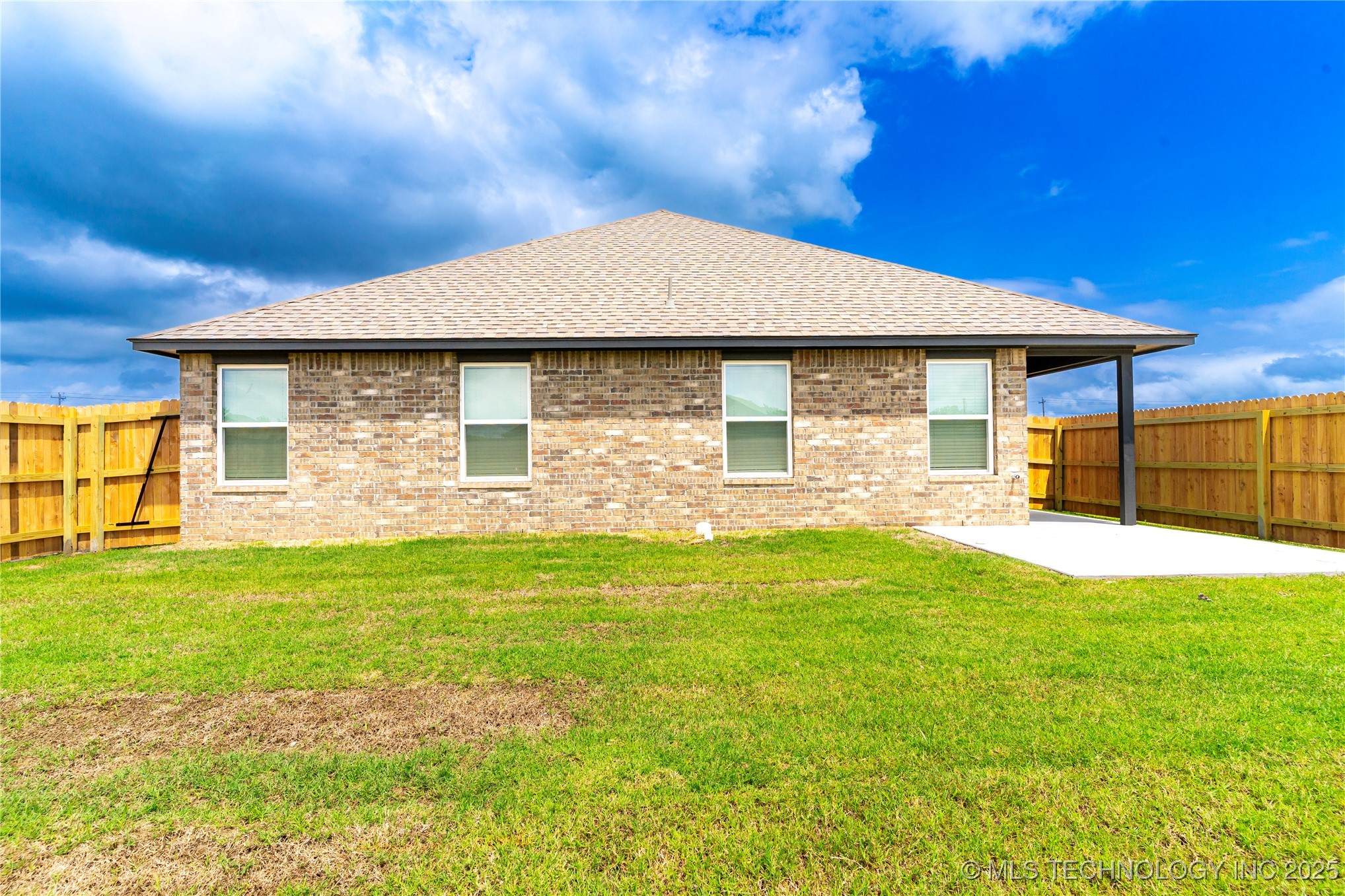 10920 S 271st East Avenue Property Photo 20