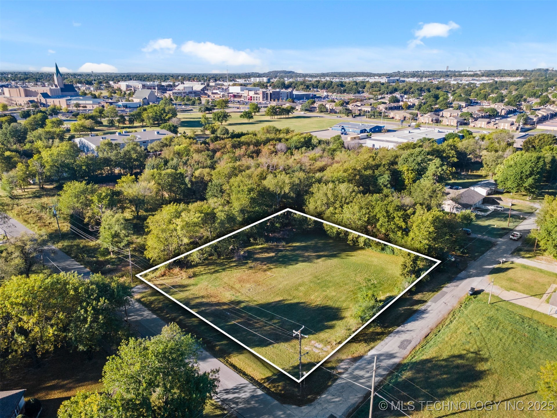 6312 S 101st East Avenue Property Photo 1