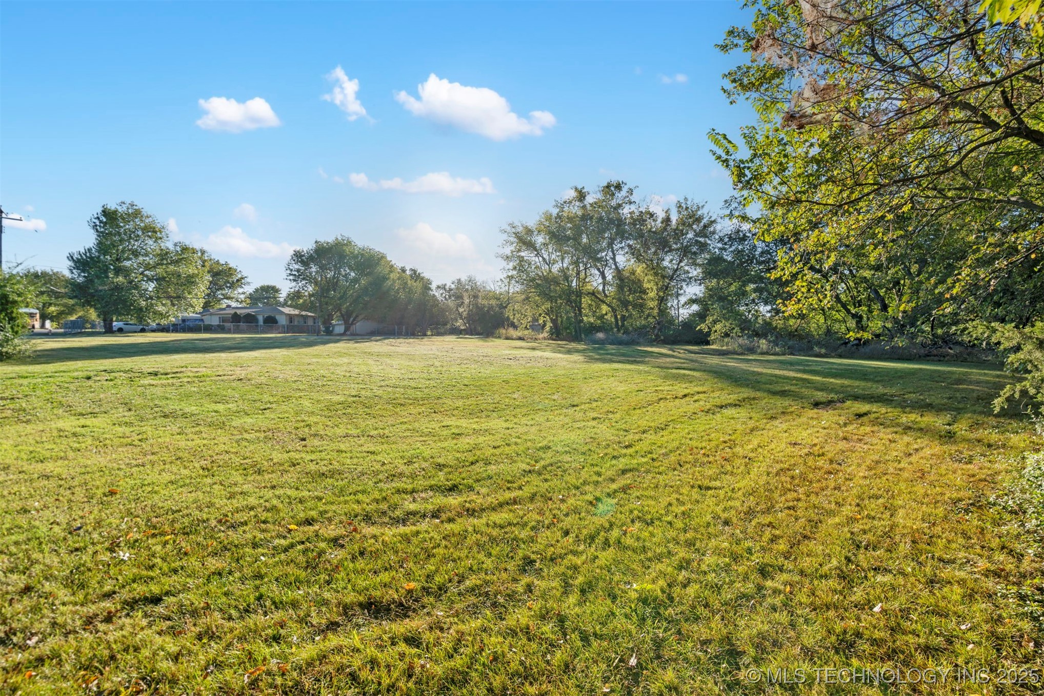 6312 S 101st East Avenue Property Photo 3