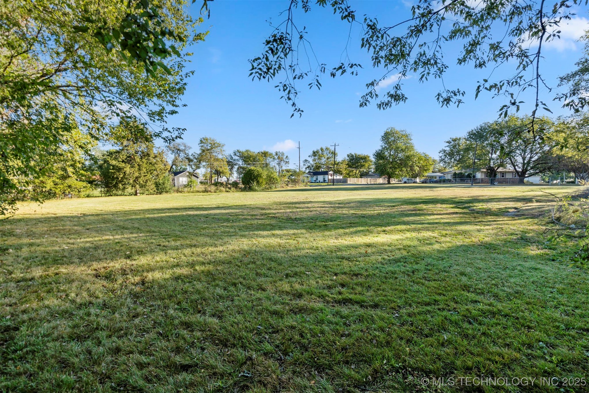 6312 S 101st East Avenue Property Photo 4