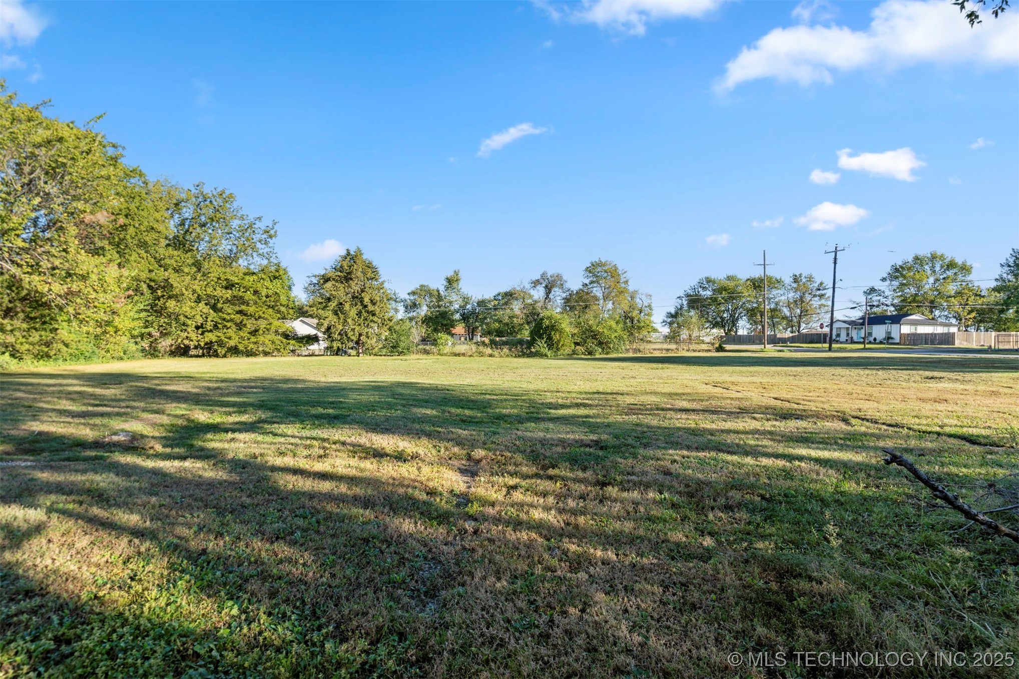 6312 S 101st East Avenue Property Photo 6