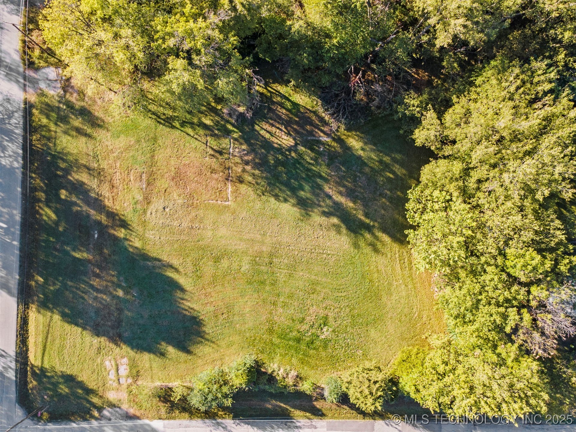 6312 S 101st East Avenue Property Photo 8