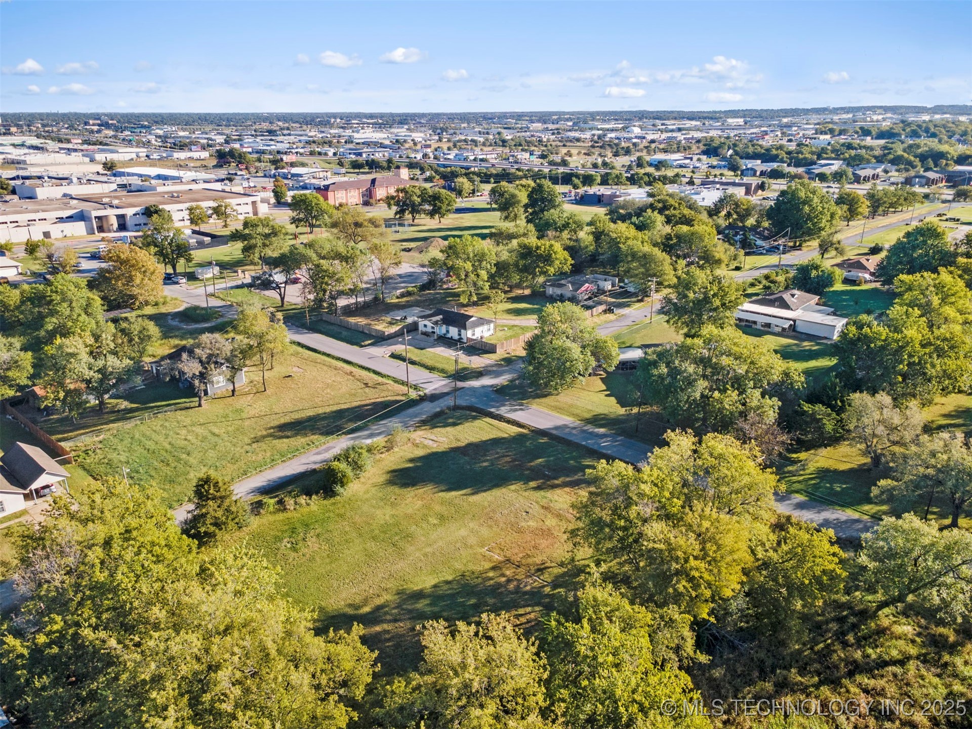 6312 S 101st East Avenue Property Photo 11
