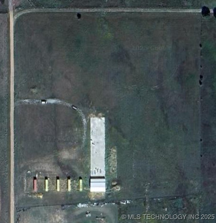 180 Tower Road Property Photo 2