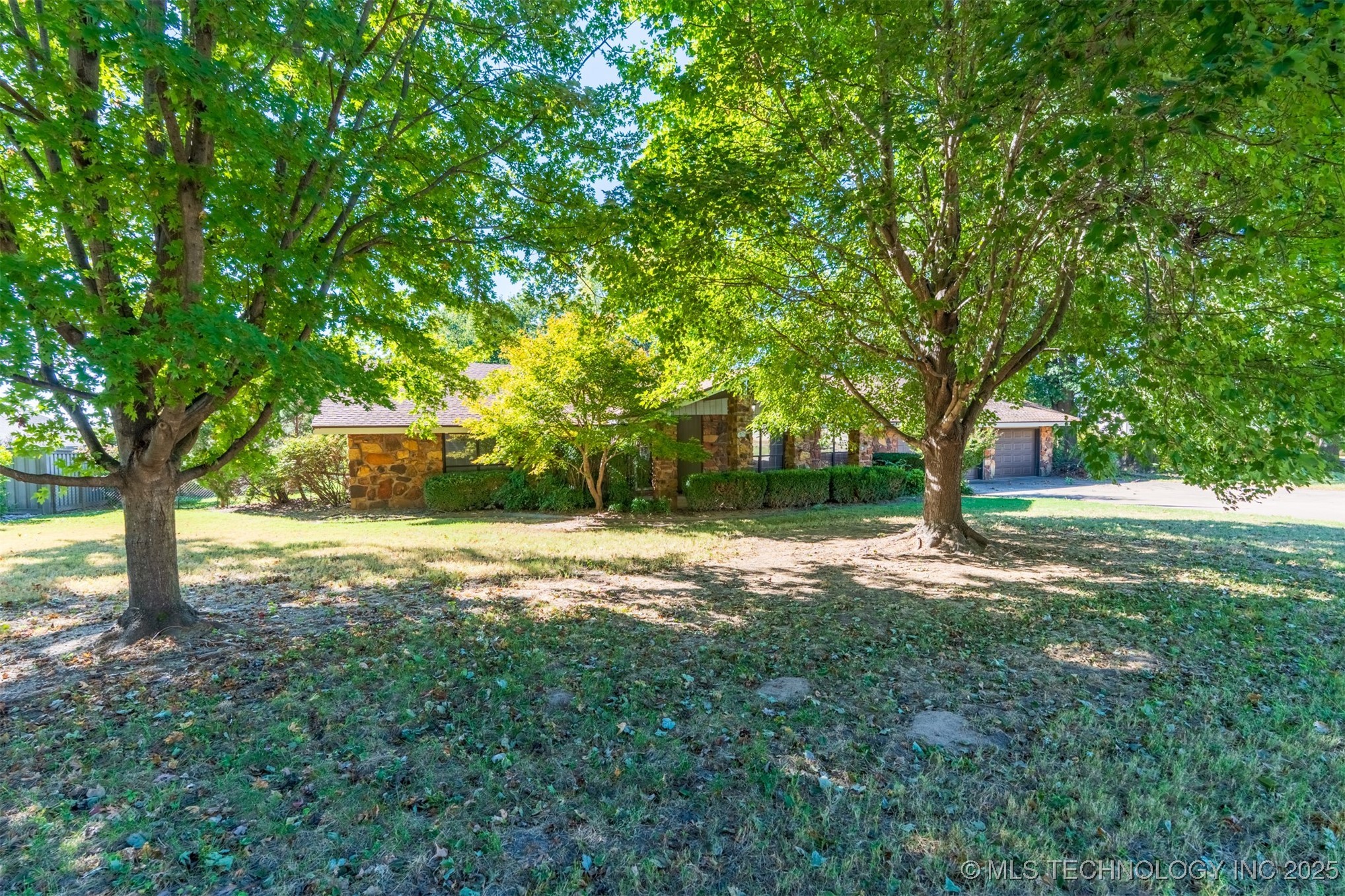 4610 E 118th Street Property Photo 4