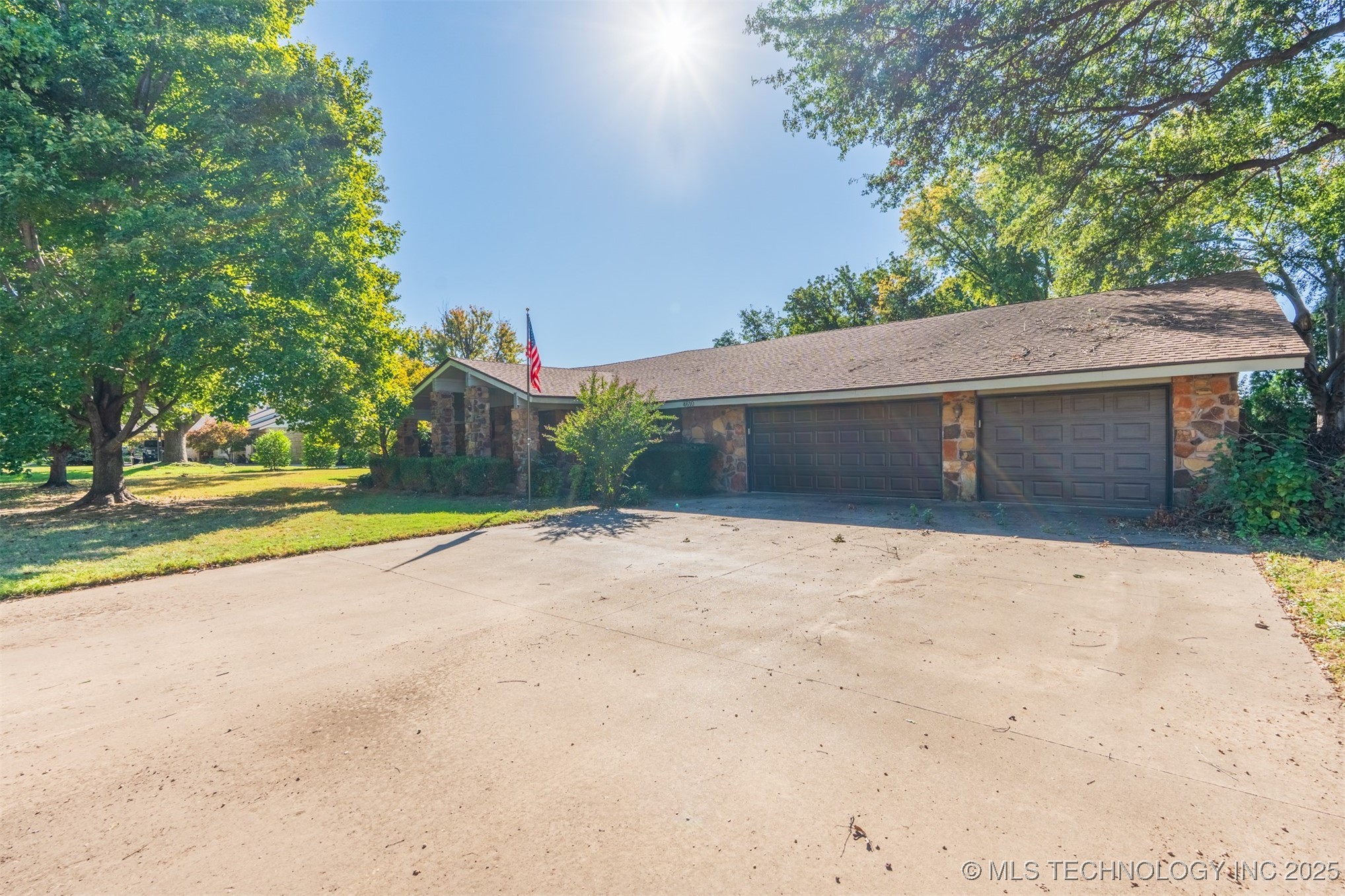 4610 E 118th Street Property Photo 6