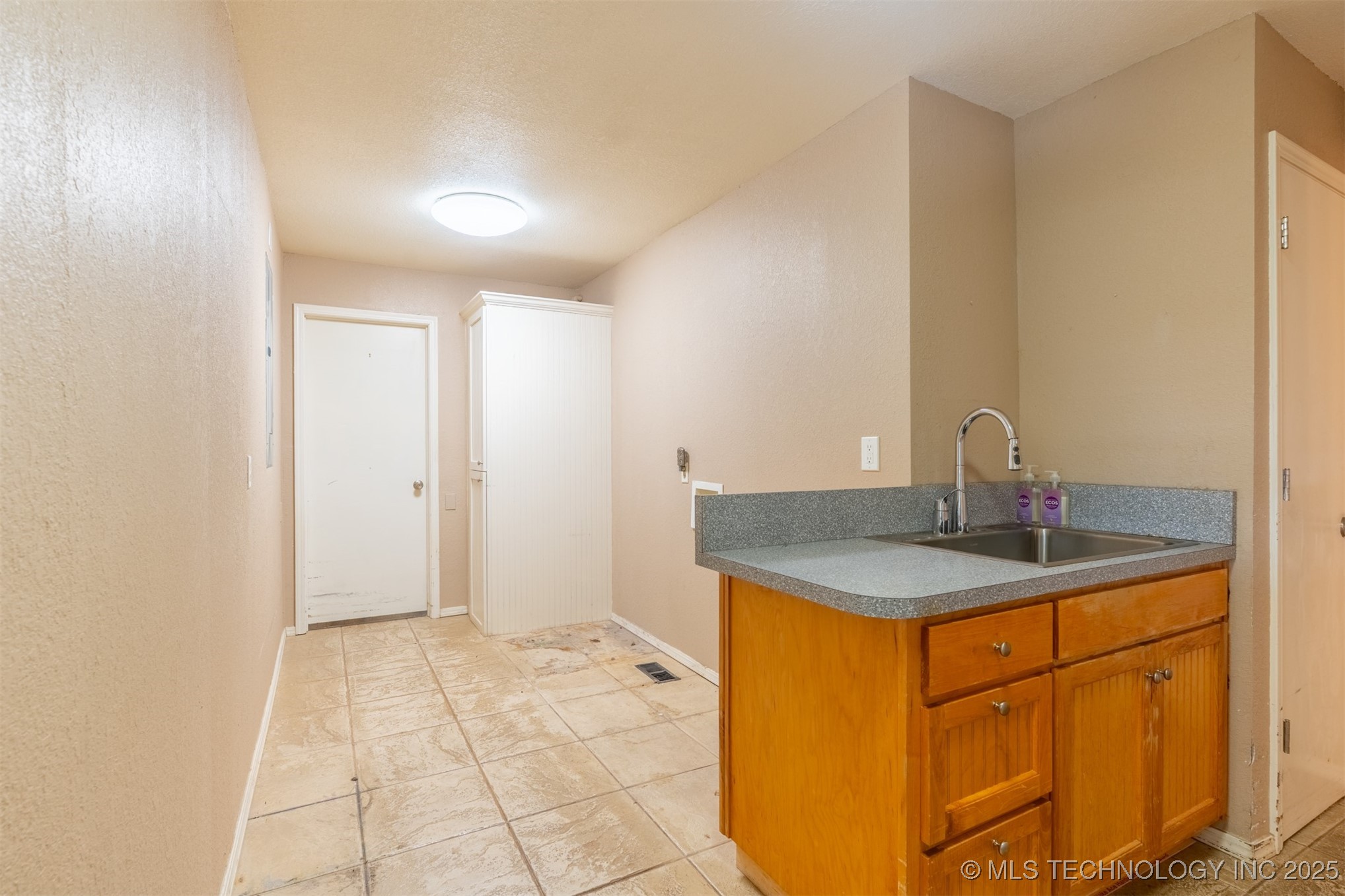 4610 E 118th Street Property Photo 25