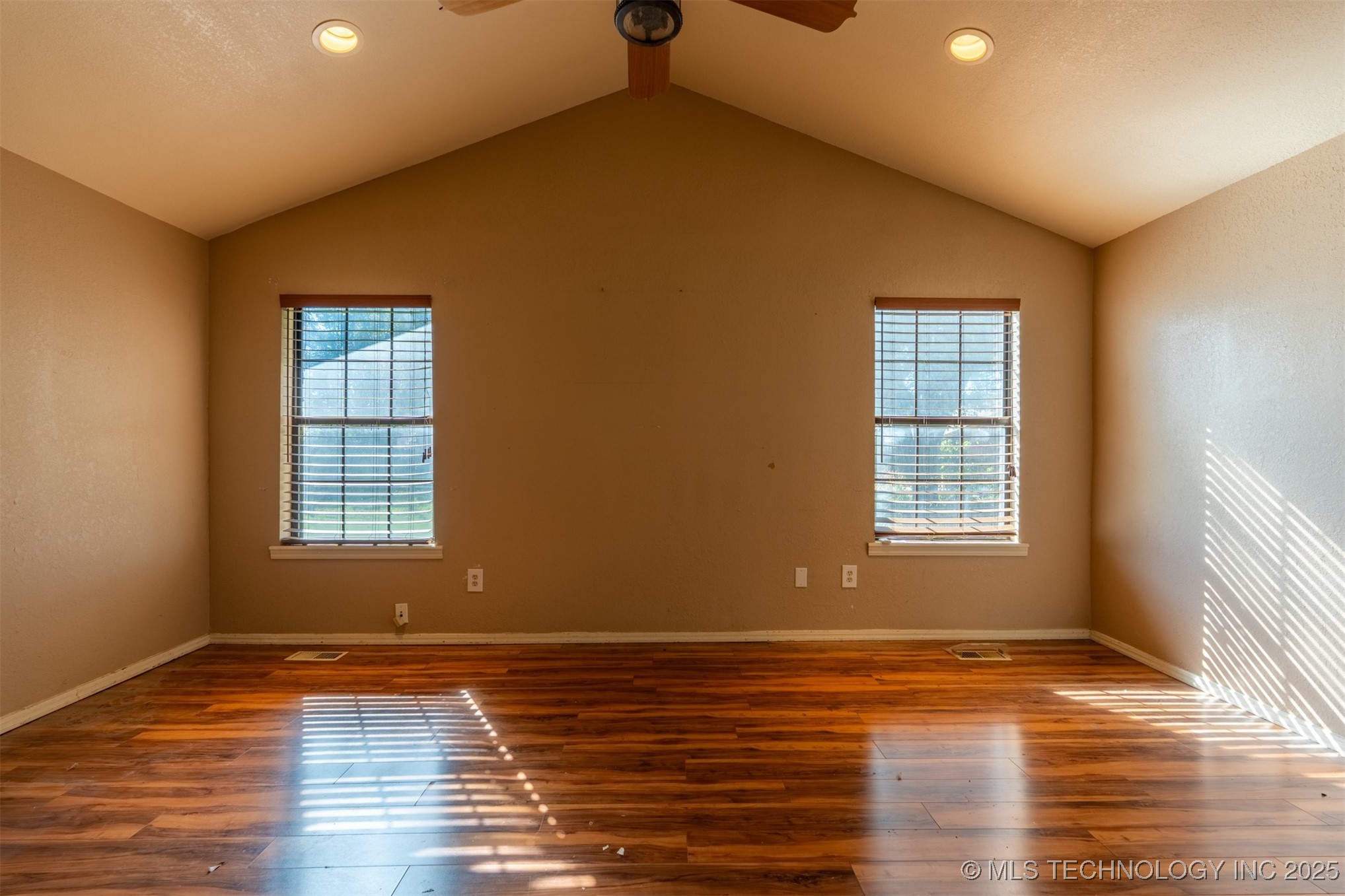 4610 E 118th Street Property Photo 34