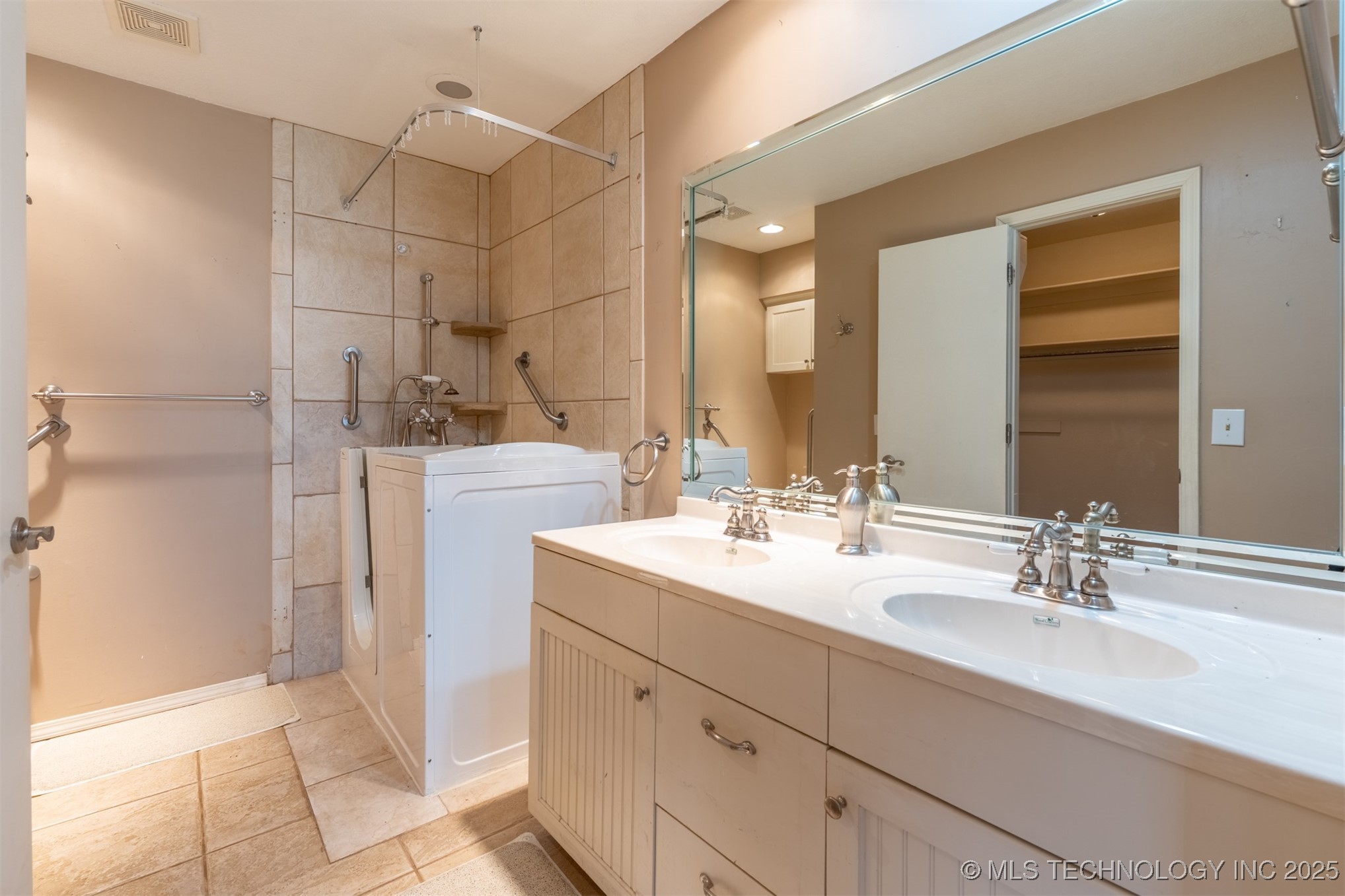 4610 E 118th Street Property Photo 36