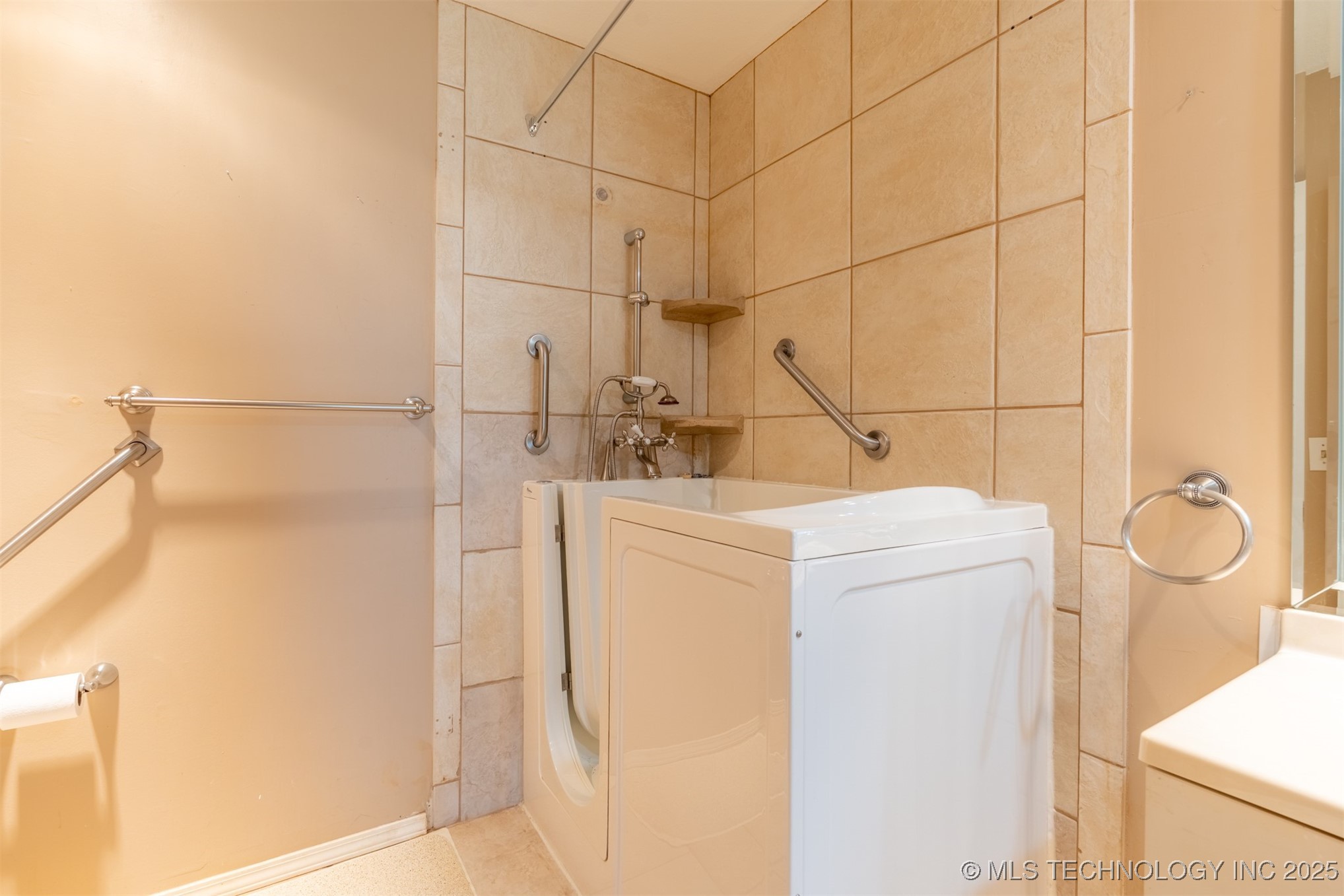 4610 E 118th Street Property Photo 37