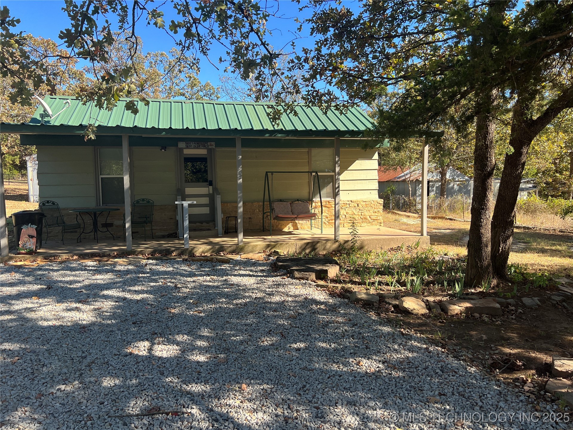 133 Lake Drive Property Photo 1